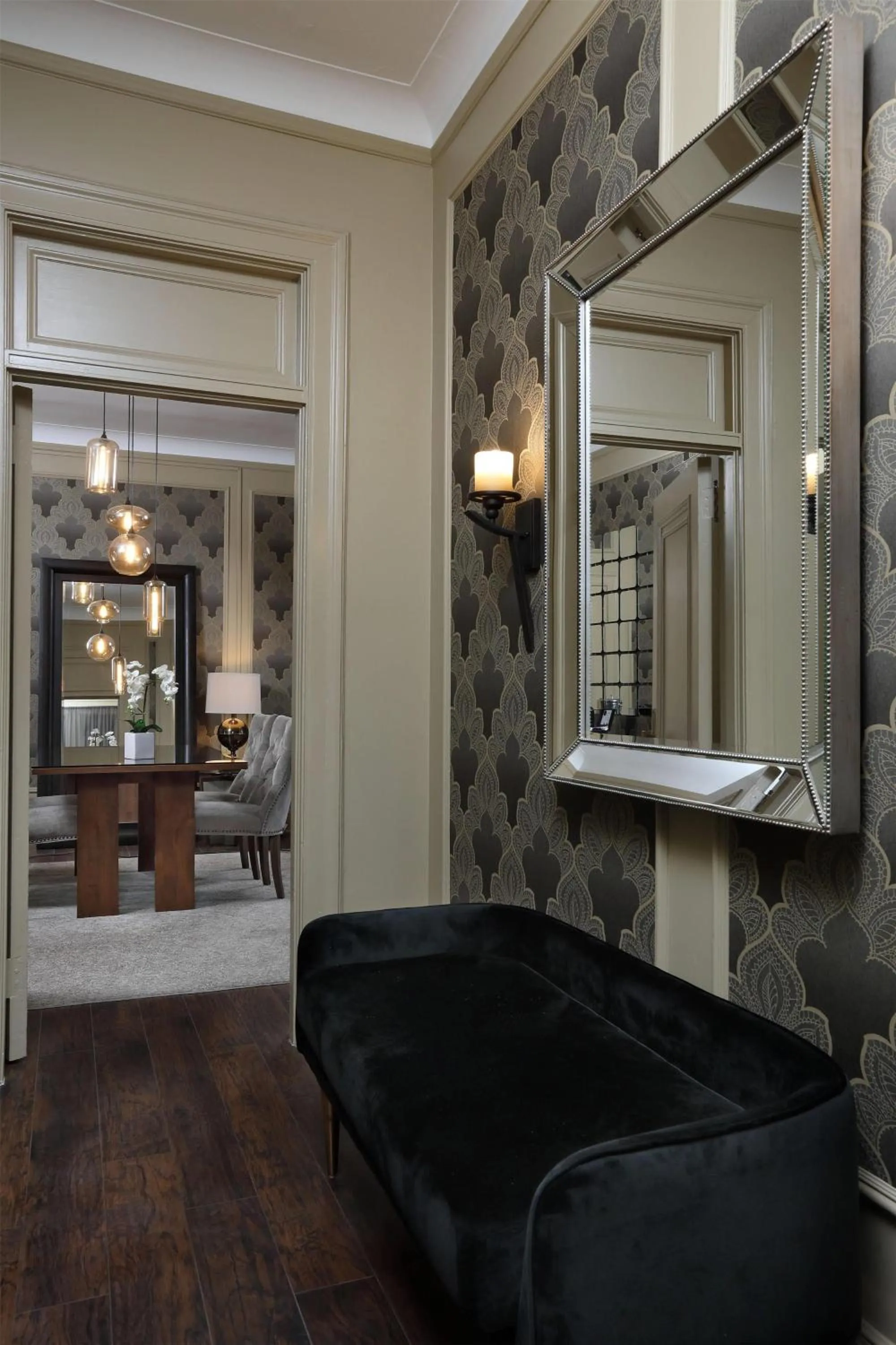 Bedroom in The Fort Garry Hotel, Spa and Conference Centre, an Ascend Collection Hotel