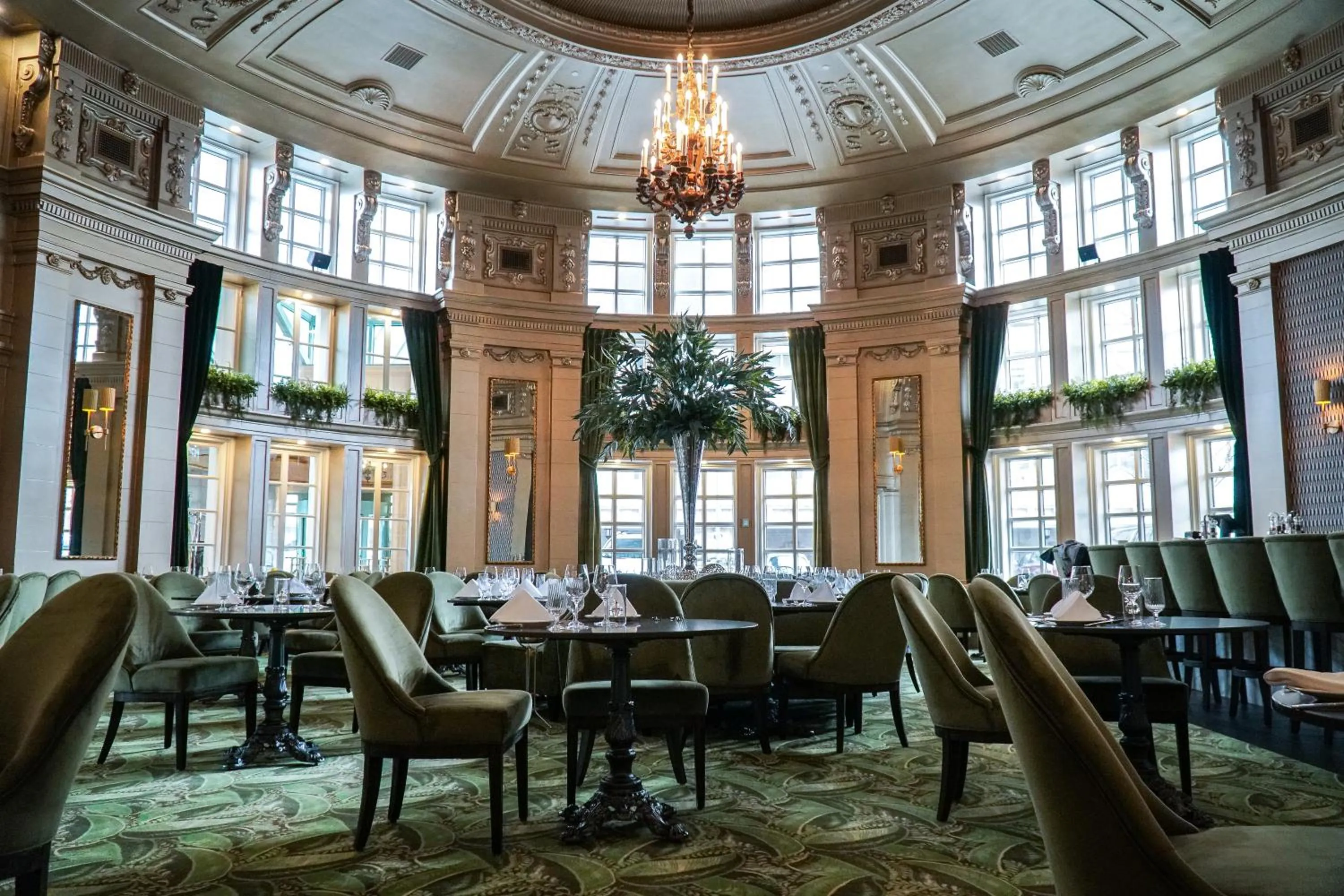 Restaurant/places to eat in The Fort Garry Hotel, Spa and Conference Centre, an Ascend Collection Hotel