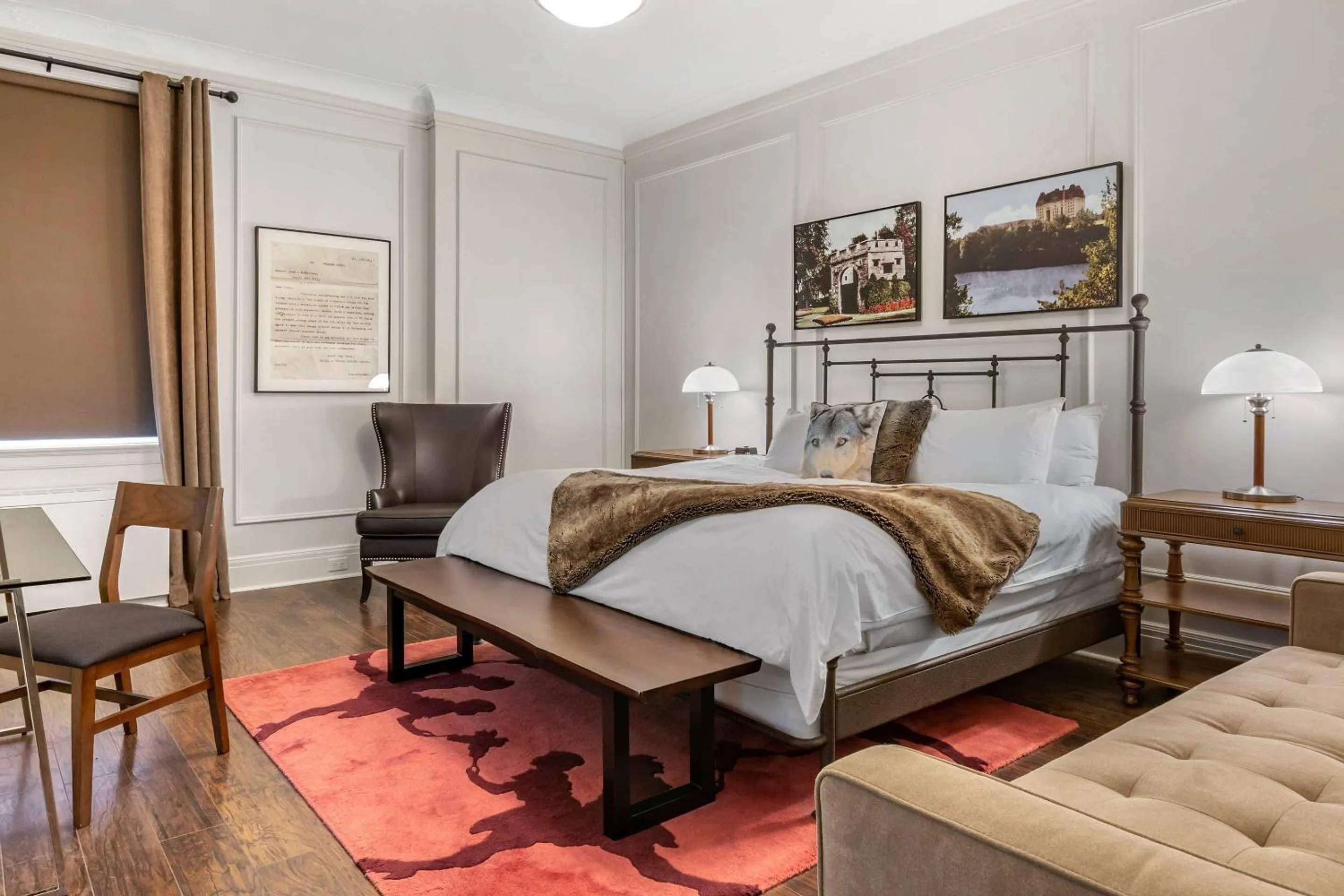 Bedroom, Bed in The Fort Garry Hotel, Spa and Conference Centre, an Ascend Collection Hotel