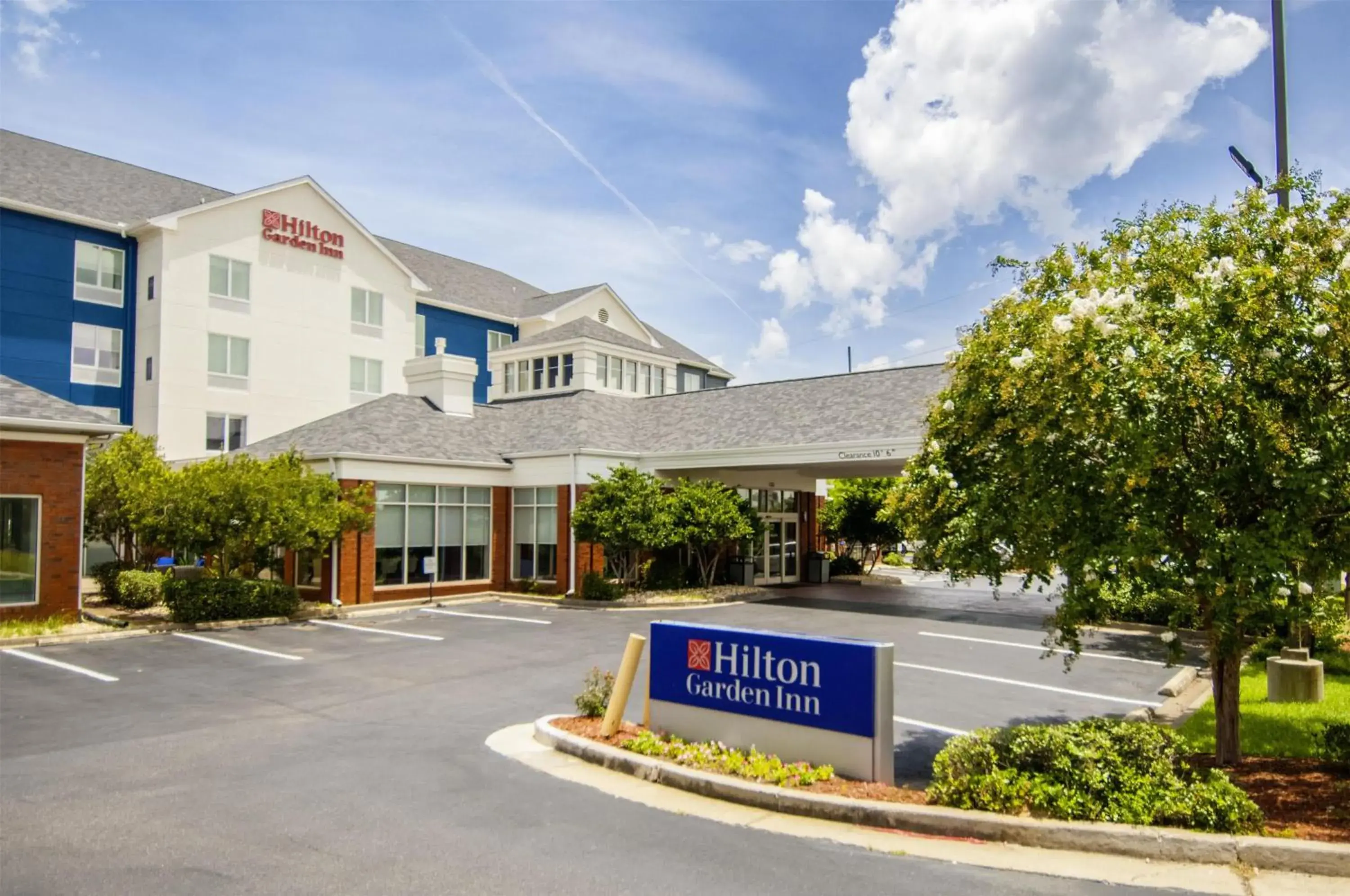 Property building in Hilton Garden Inn Hattiesburg Property building in Hilton Garden Inn Hattiesburg