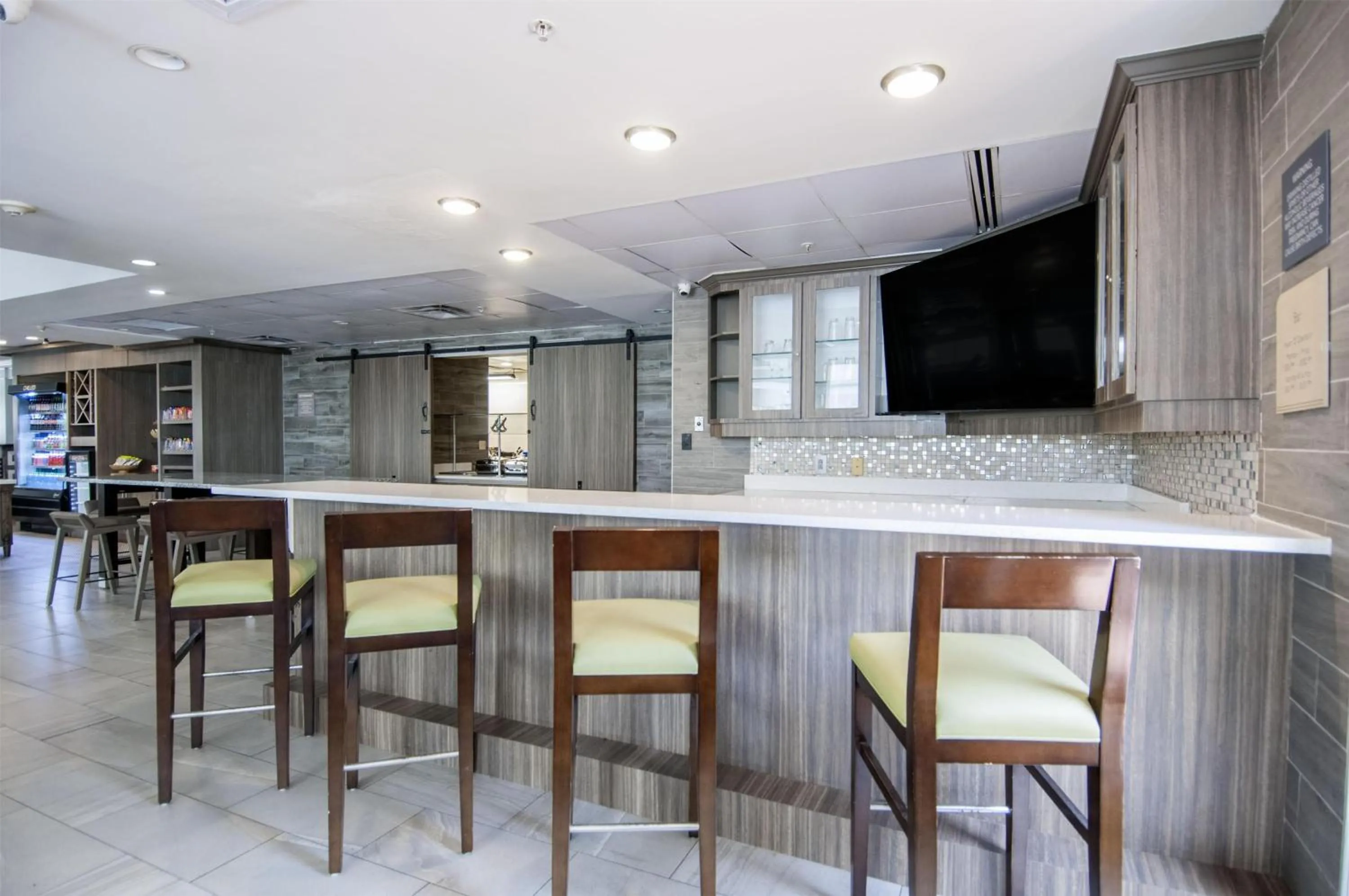 Lounge or bar in Hilton Garden Inn Hattiesburg