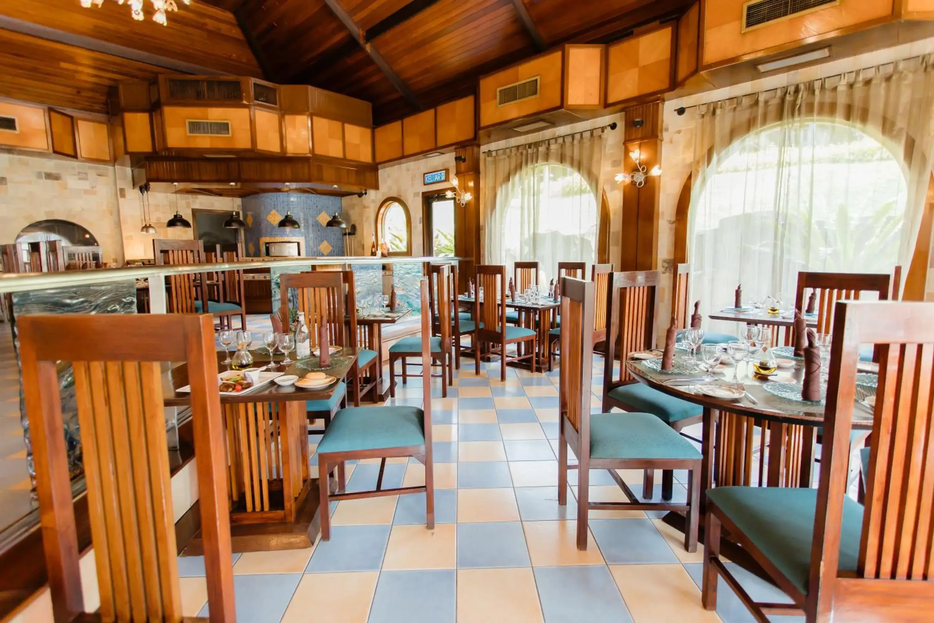 Restaurant/places to eat in Cyberview Resort & Spa Restaurant/places to eat in Cyberview Resort & Spa