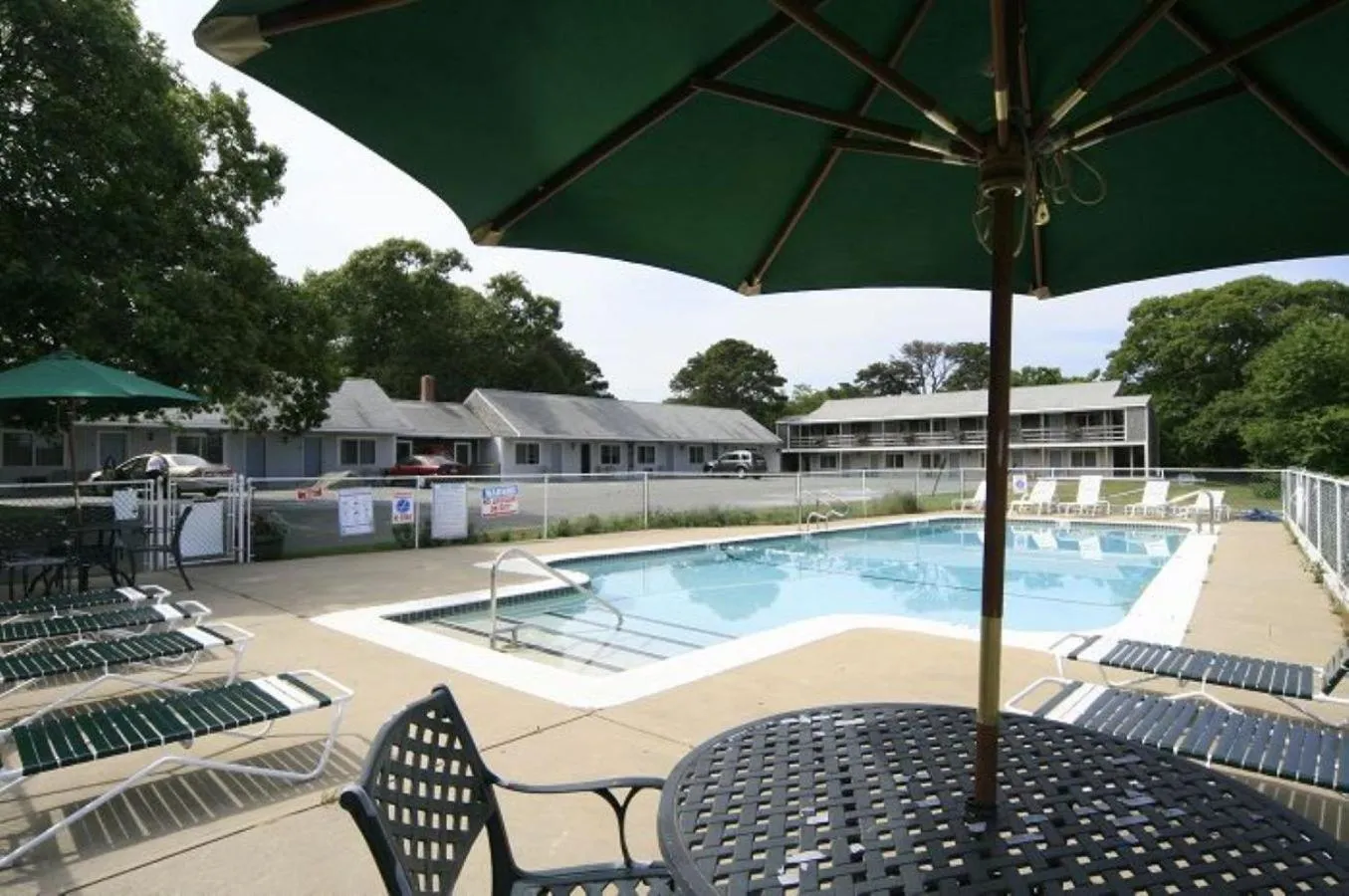 Pool view in Skaket Beach Motel
