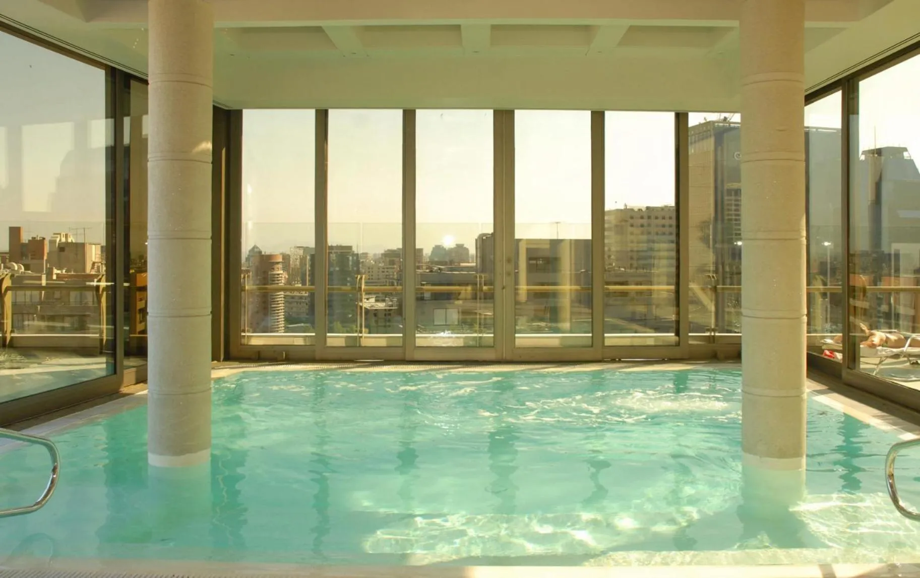 Pool view in Plaza El Bosque Ebro