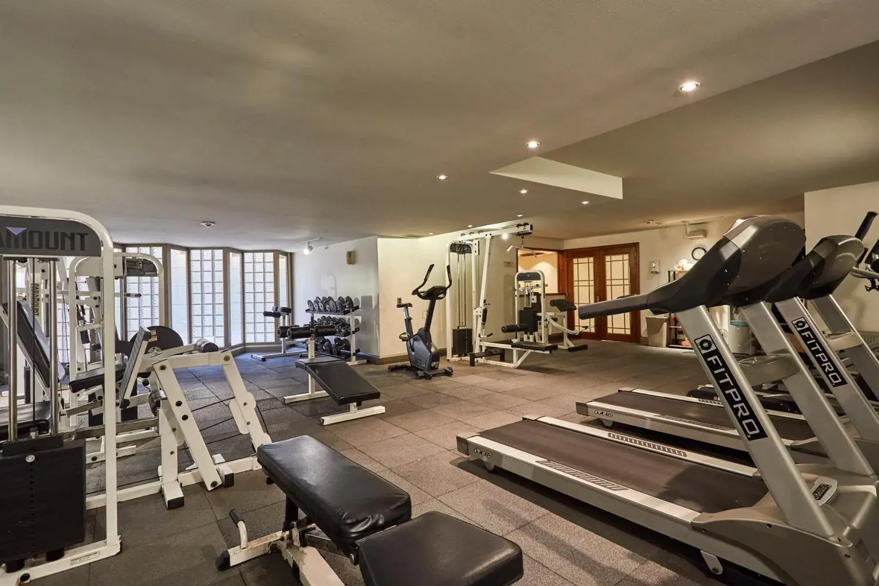 Fitness centre/facilities in Plaza El Bosque Ebro Fitness centre/facilities in Plaza El Bosque Ebro