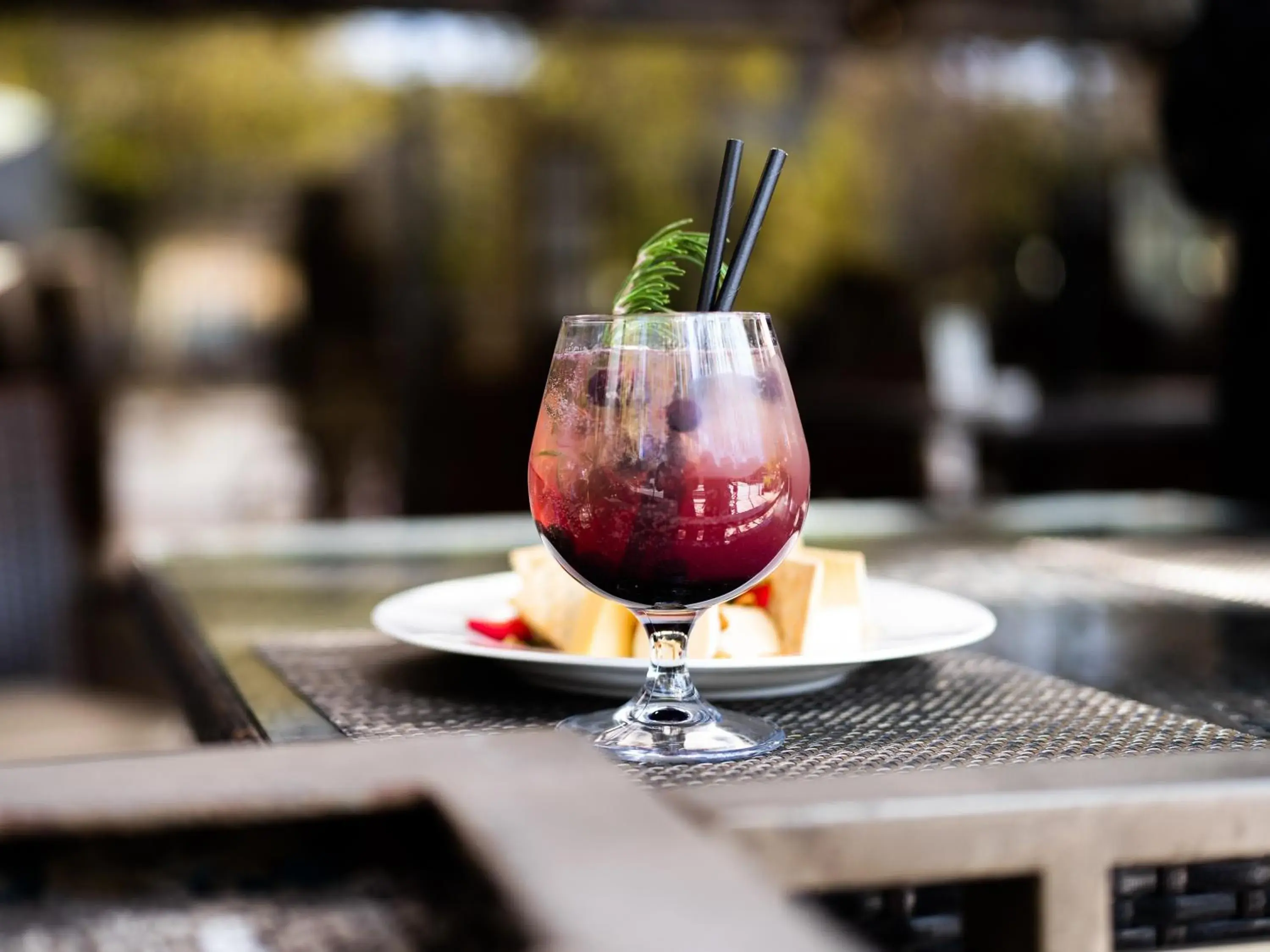 Restaurant/places to eat in Plaza El Bosque Ebro Restaurant/places to eat in Plaza El Bosque Ebro