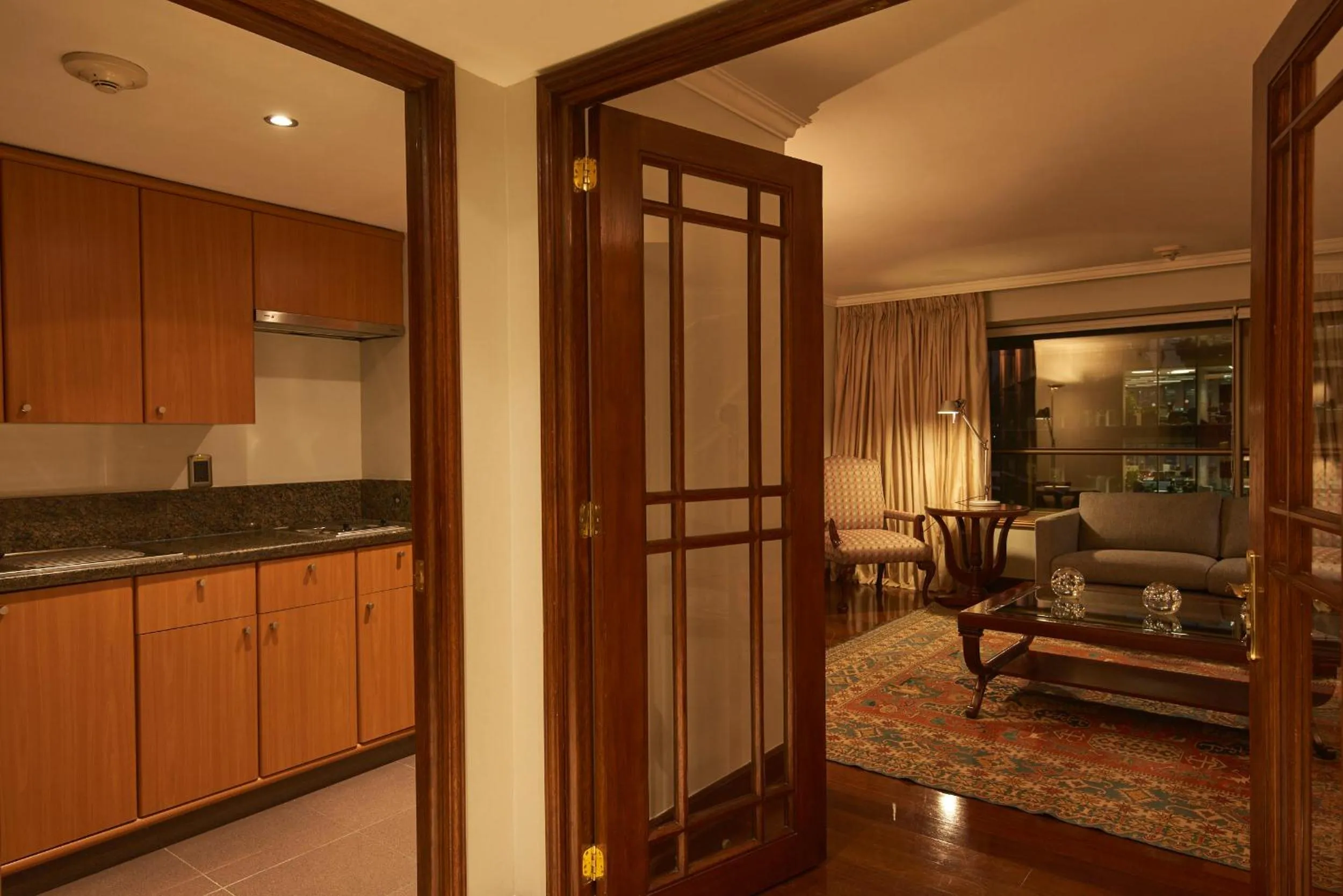 Coffee/tea facilities in Plaza El Bosque Ebro