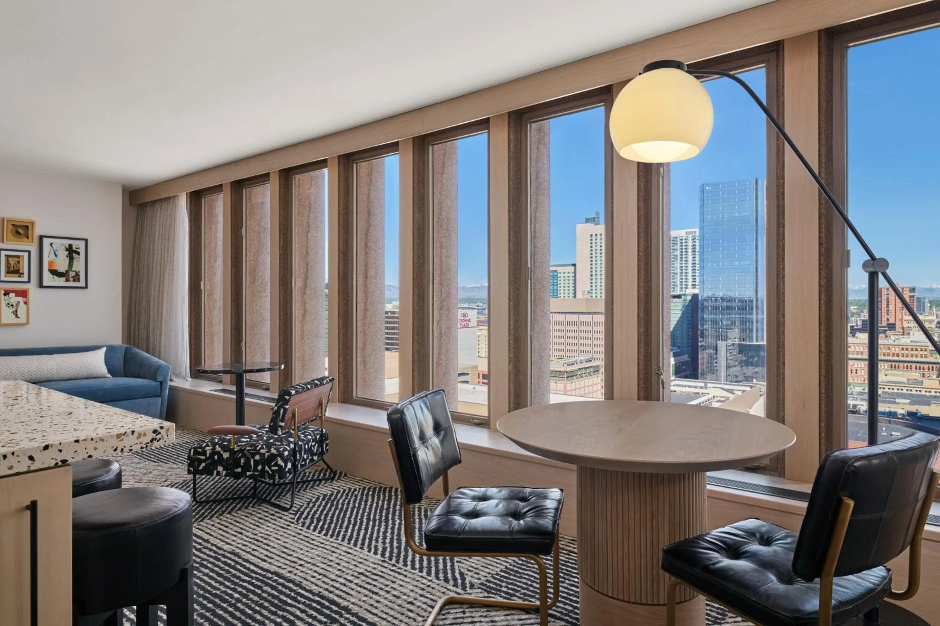 Photo of the whole room in Sheraton Denver Downtown Hotel