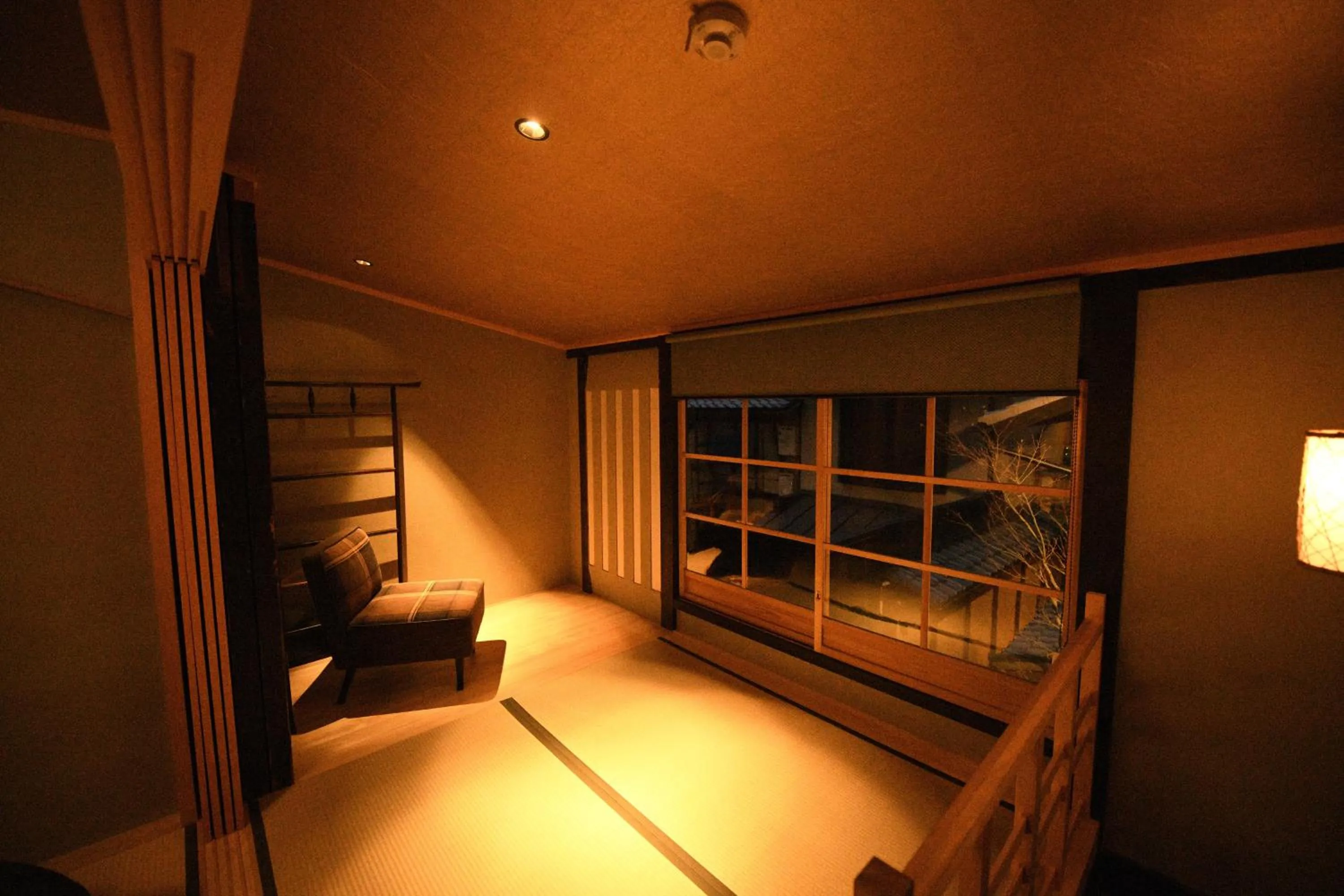 Living room, Bed in Yado Kiramachi