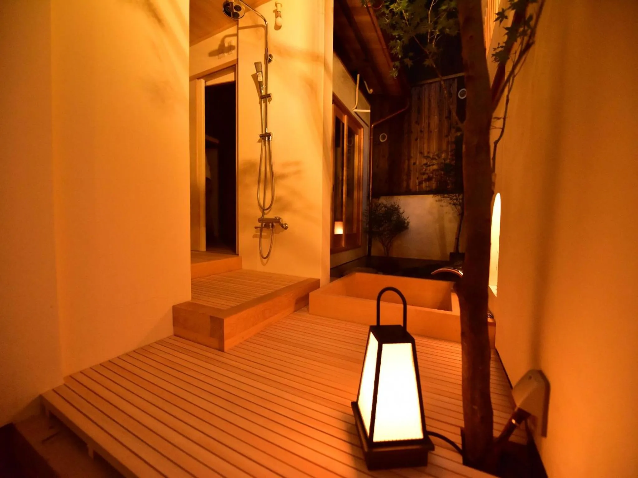 Shower, Bed in Yado Kiramachi