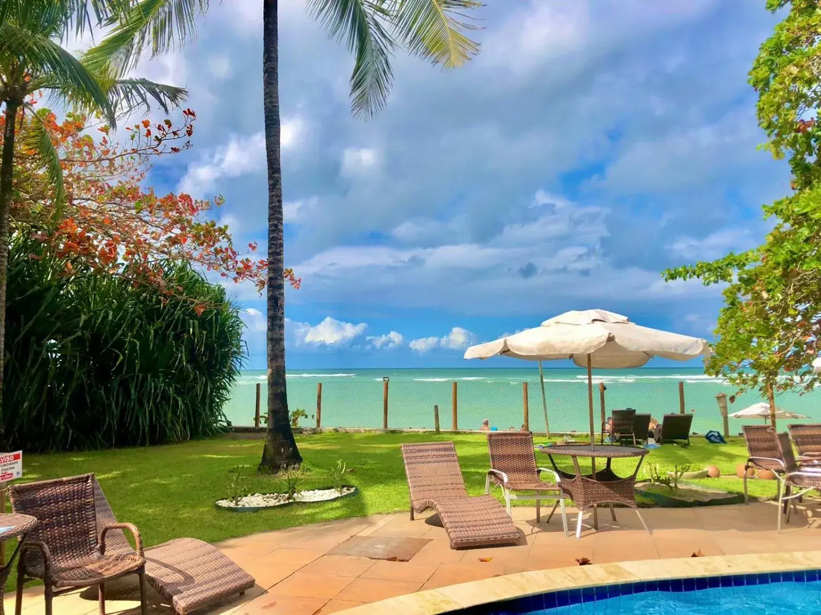 Pool view in Enseada dos Corais Praia Hotel Pool view in Enseada dos Corais Praia Hotel