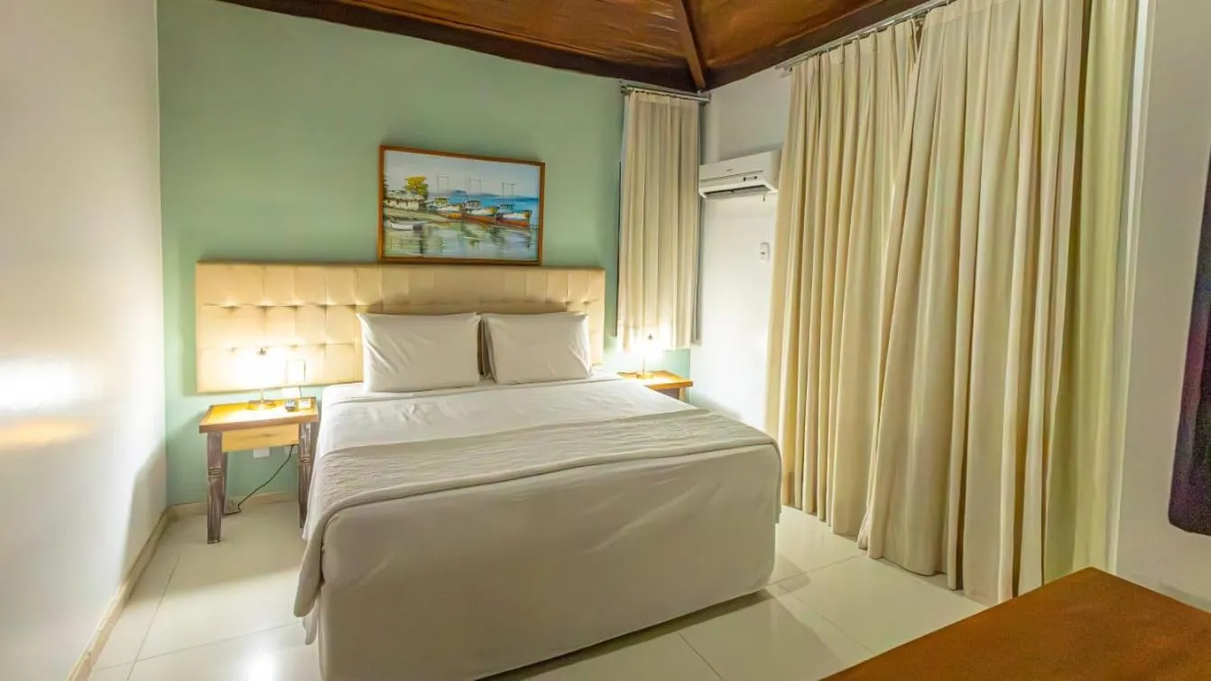 Bed in Enseada dos Corais Praia Hotel
