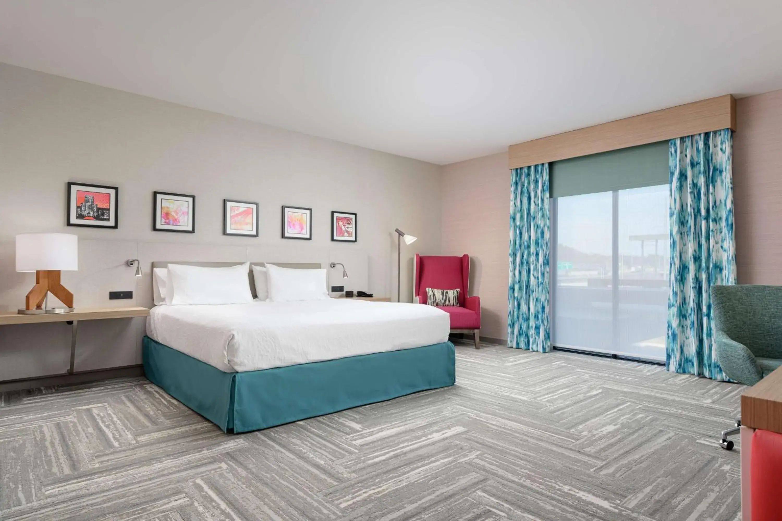 King Room - Hearing Access in Hilton Garden Inn Knoxville Papermill Drive, Tn King Room - Hearing Access in Hilton Garden Inn Knoxville Papermill Drive, Tn