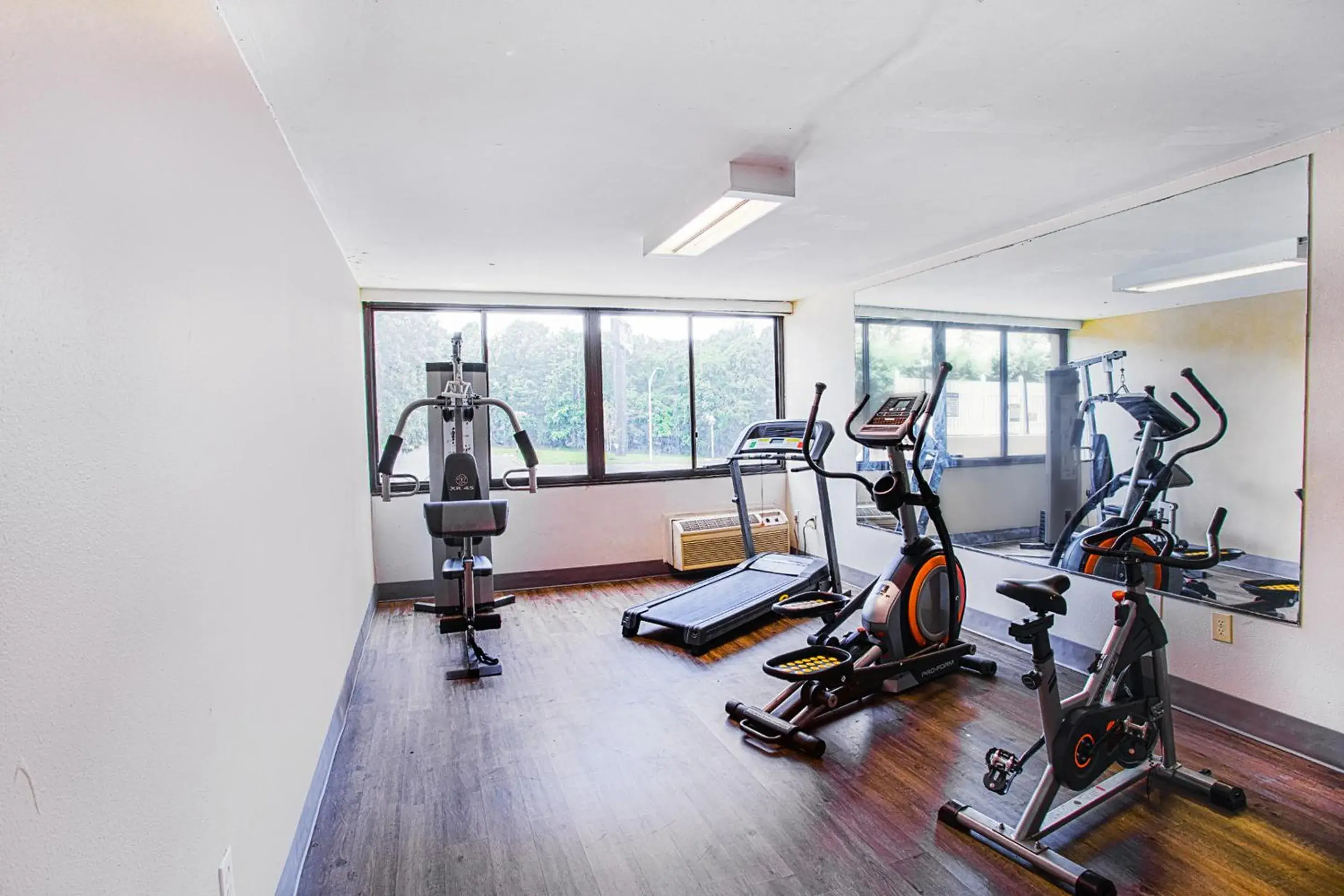 Fitness centre/facilities in Americas Best Value Inn Winston-Salem Fitness centre/facilities in Americas Best Value Inn Winston-Salem