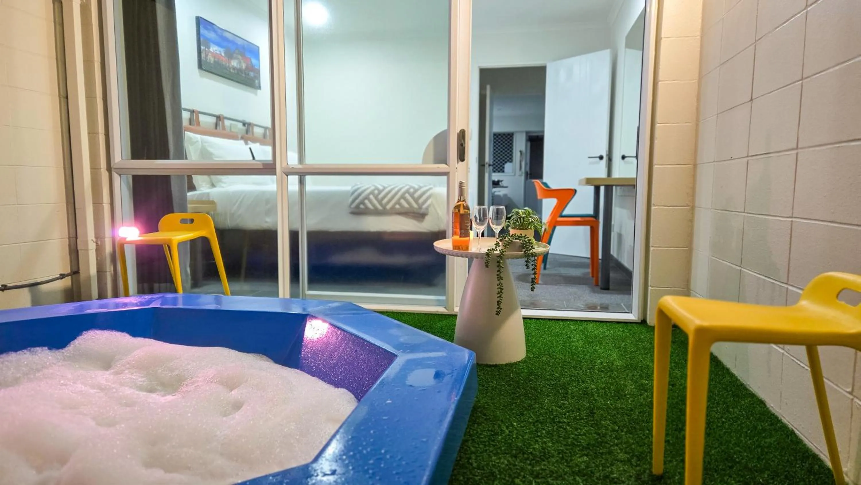 Spa and wellness centre/facilities, Bed in Alpin Motel & Conference Centre