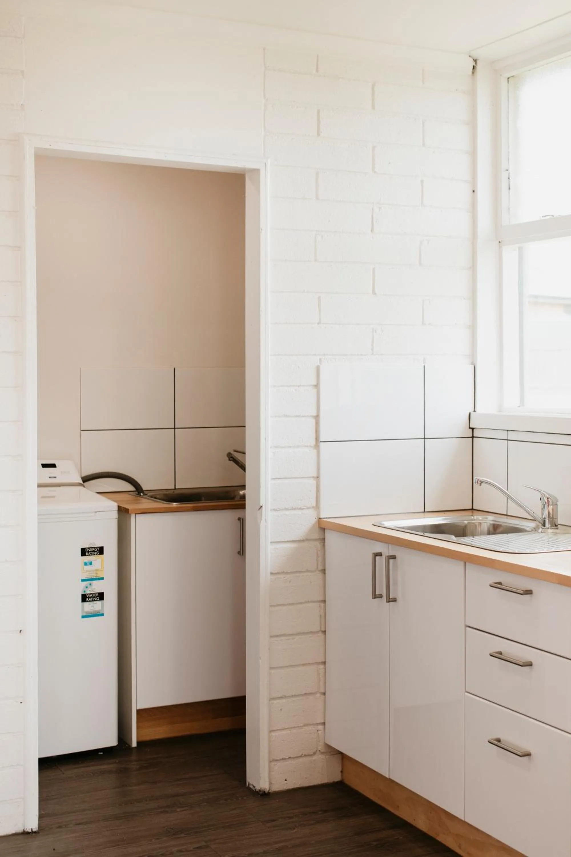 Kitchen or kitchenette in Anchor Wheel Motel