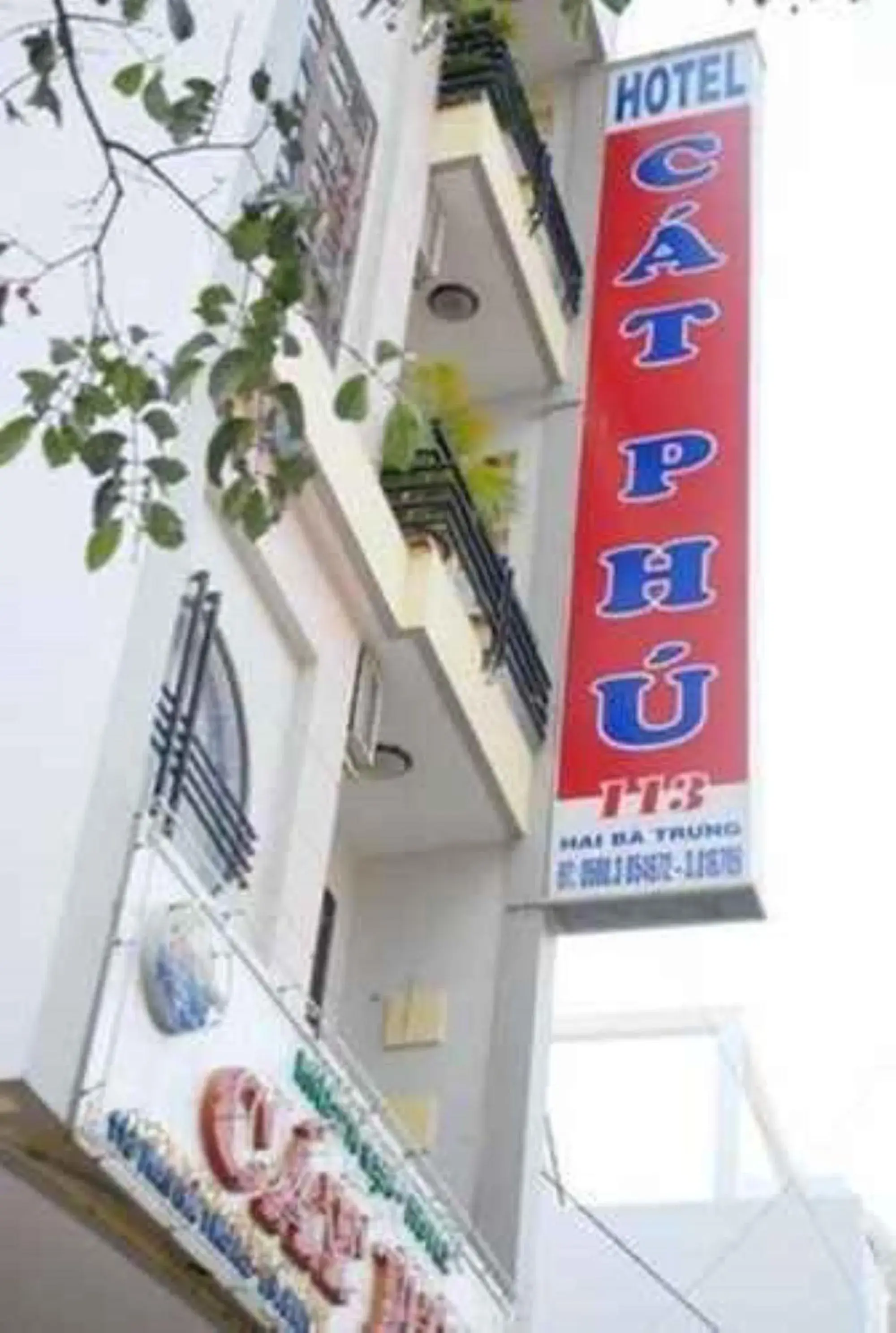 Property building in Cat Phu Hotel Property building in Cat Phu Hotel