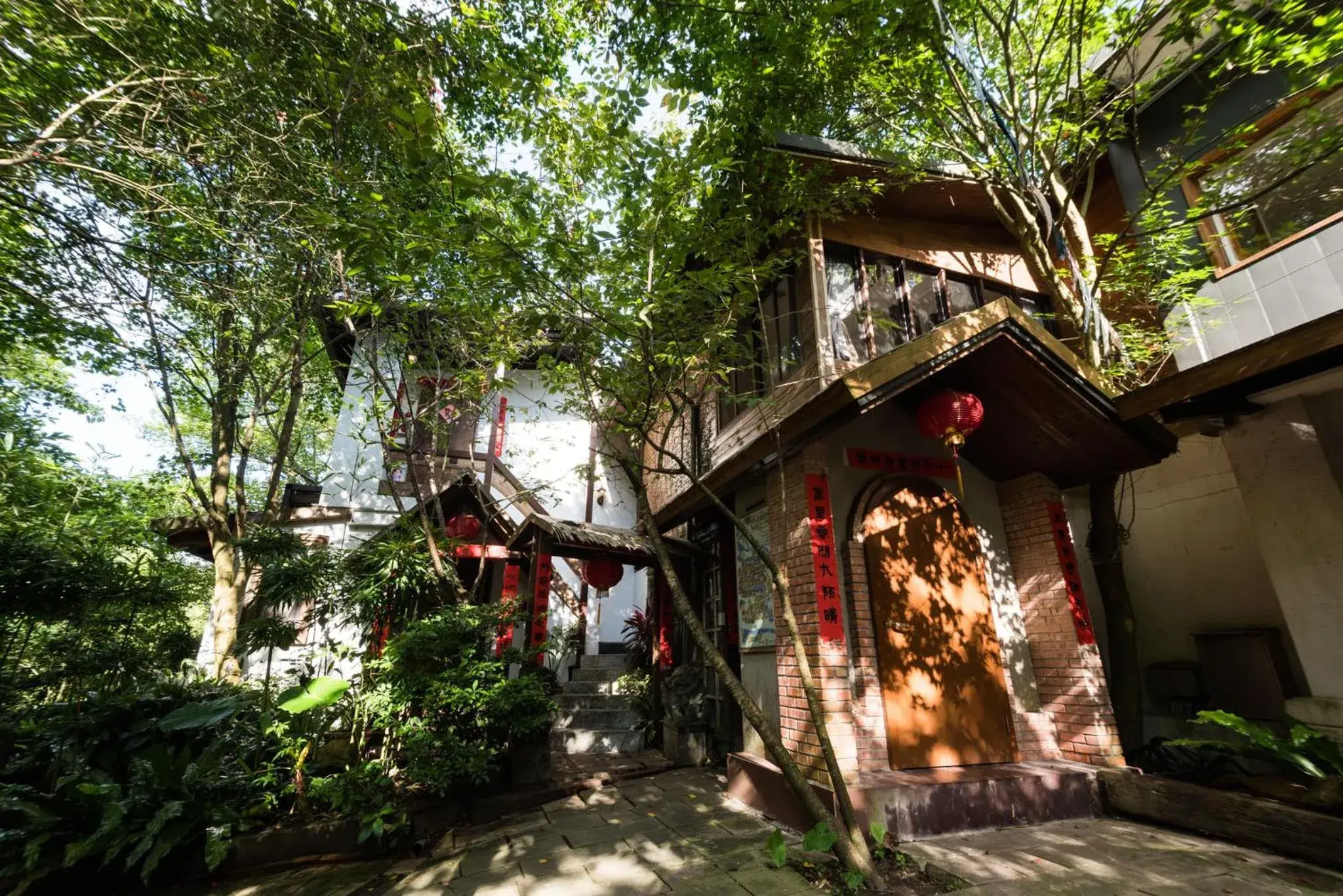 Quadruple Room with Mountain View in Zhou Ye Cottage Quadruple Room with Mountain View in Zhou Ye Cottage