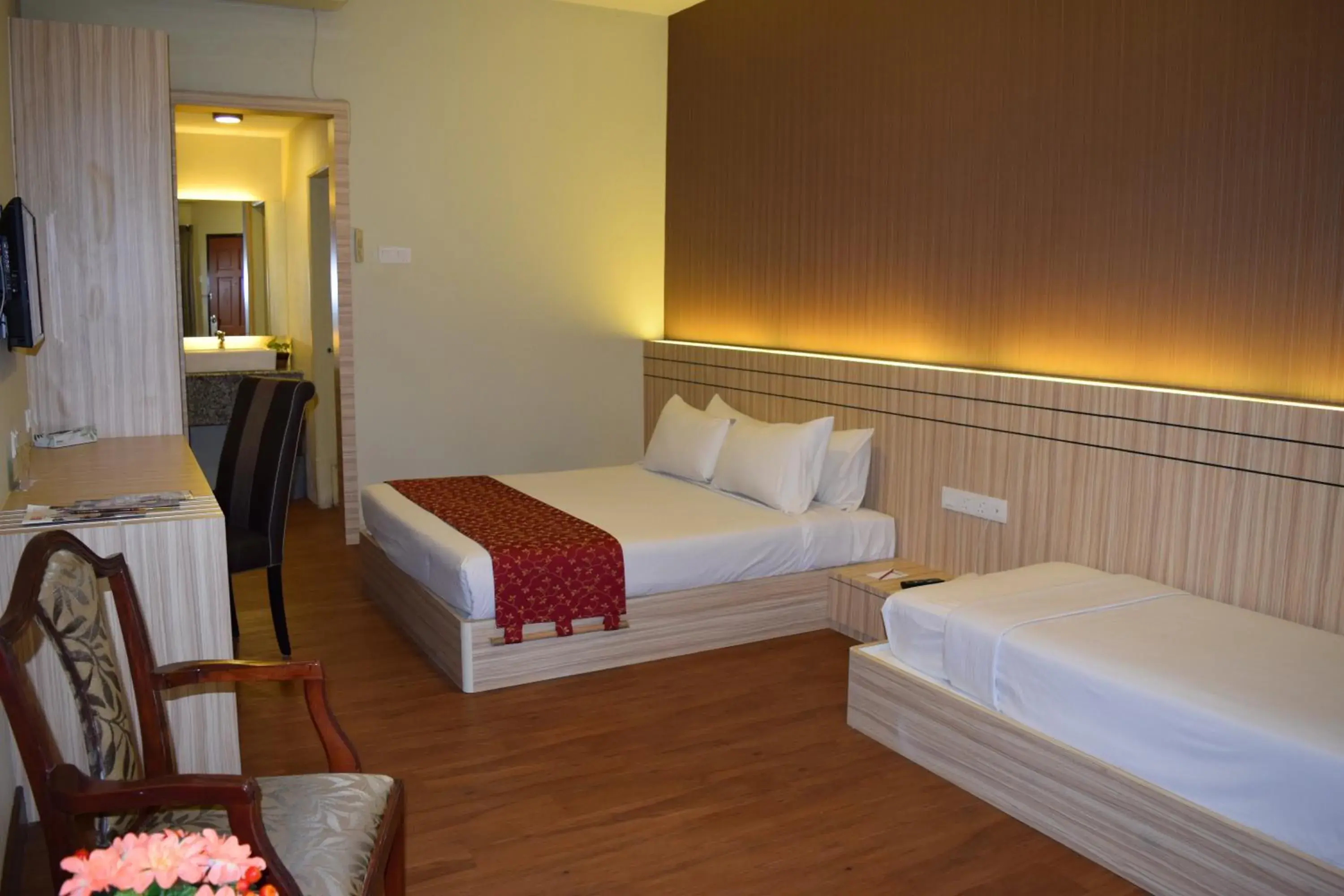 Photo of the whole room, Bed in Bukit Merah Laketown Resort Photo of the whole room, Bed in Bukit Merah Laketown Resort
