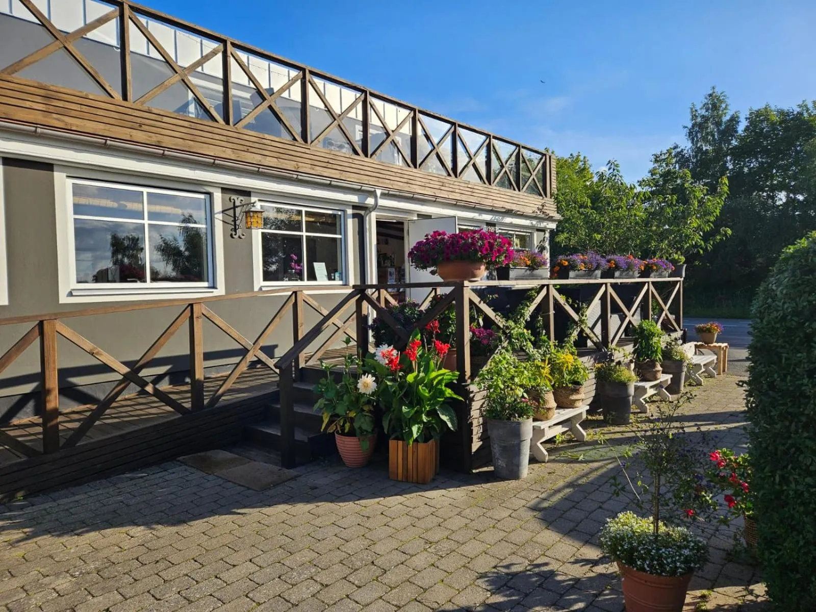 Property building in Kaptenshuset Hotell