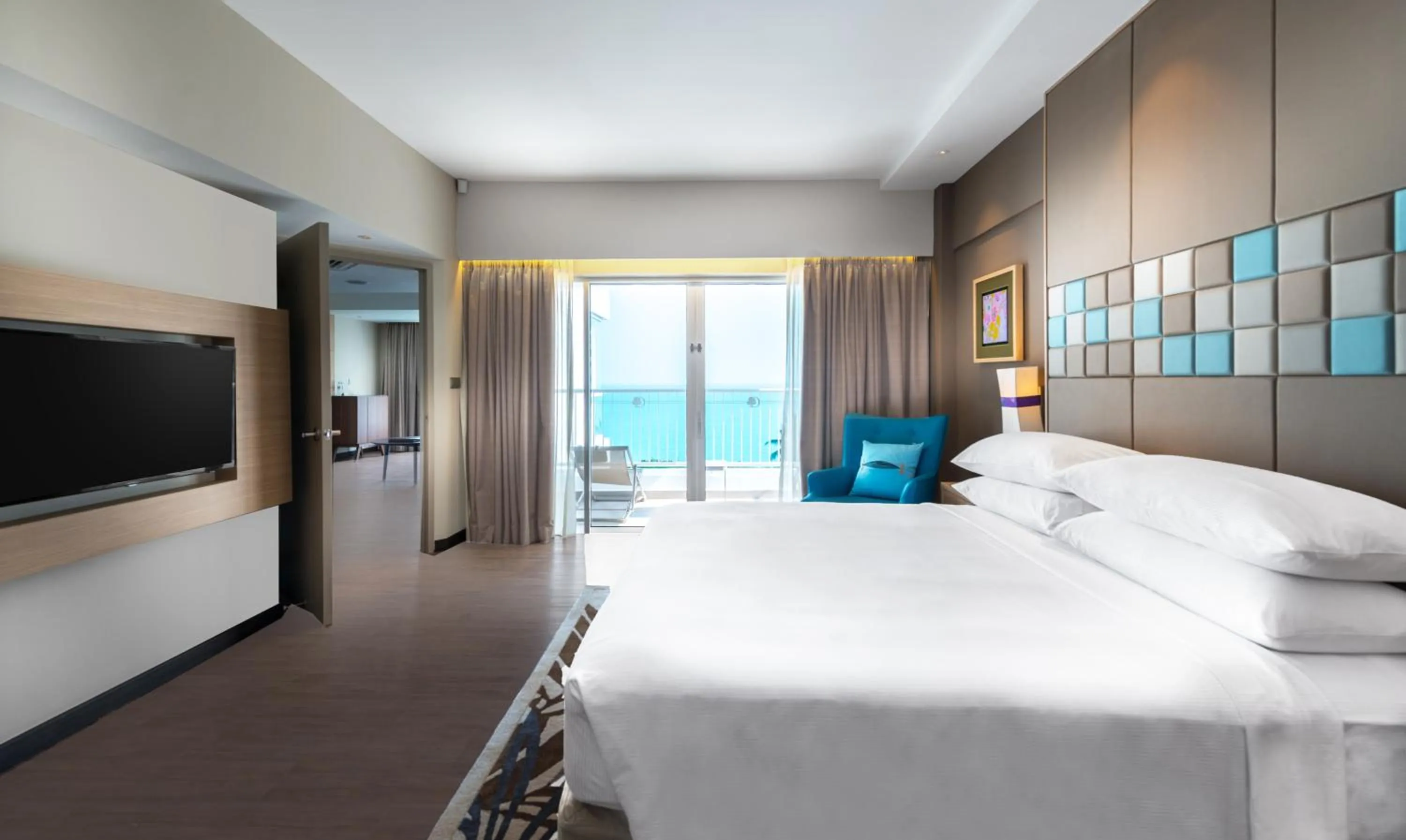 Bedroom, Bed in DoubleTree Resort by Hilton Hotel Penang