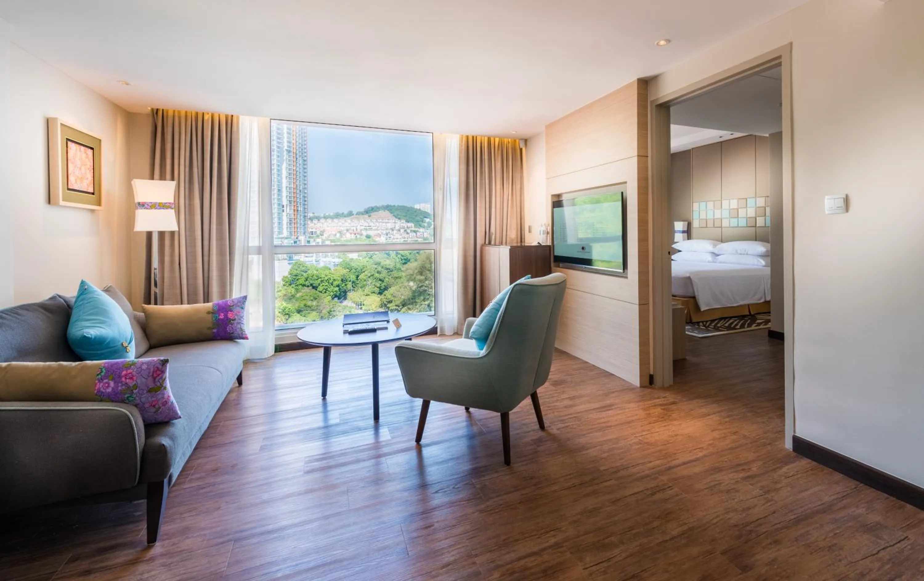 TV and multimedia, Bed in DoubleTree Resort by Hilton Hotel Penang