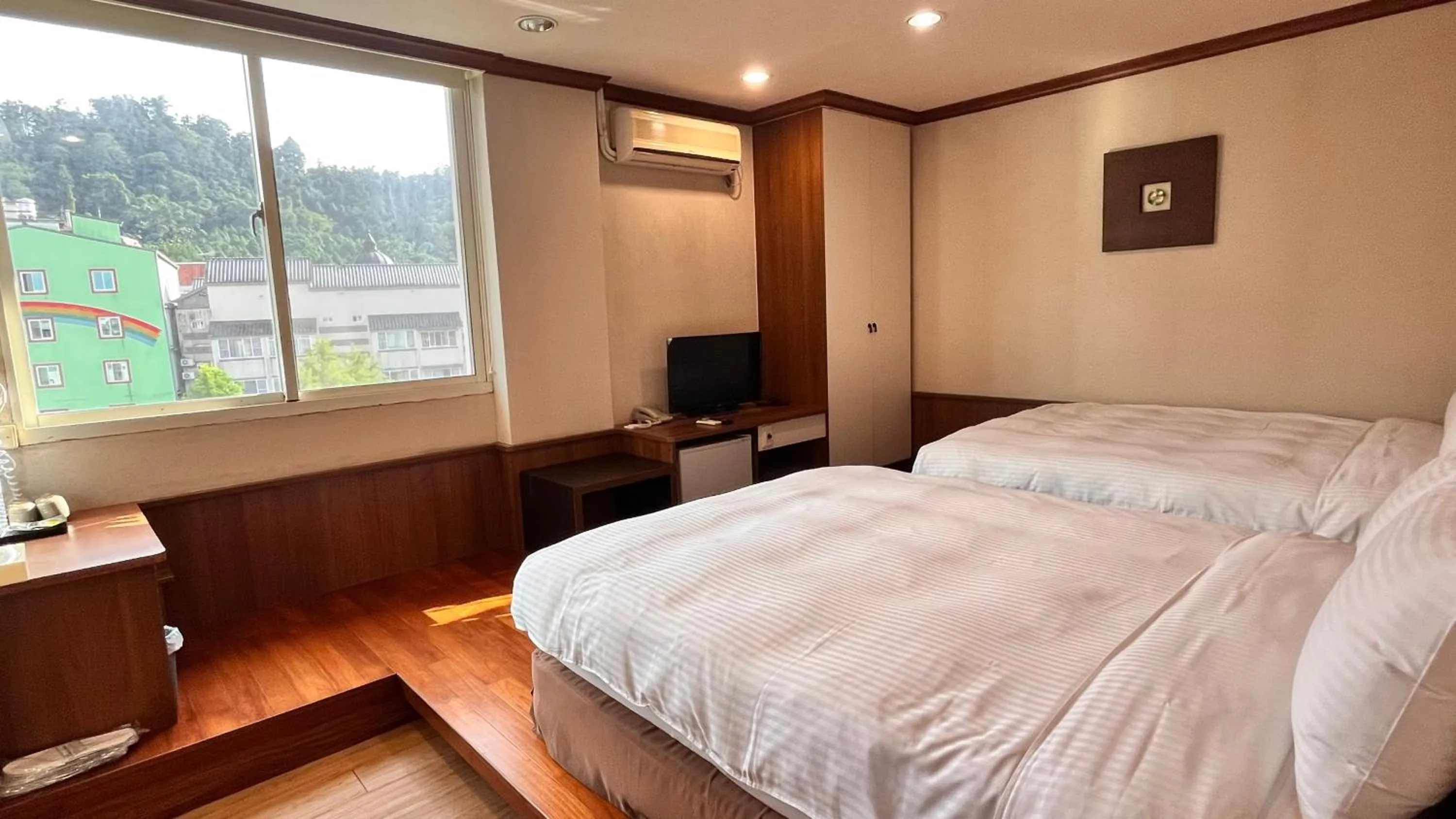 Photo of the whole room, Bed in 日月潭魚池鄉秀水民宿Xiu Shui Hotel