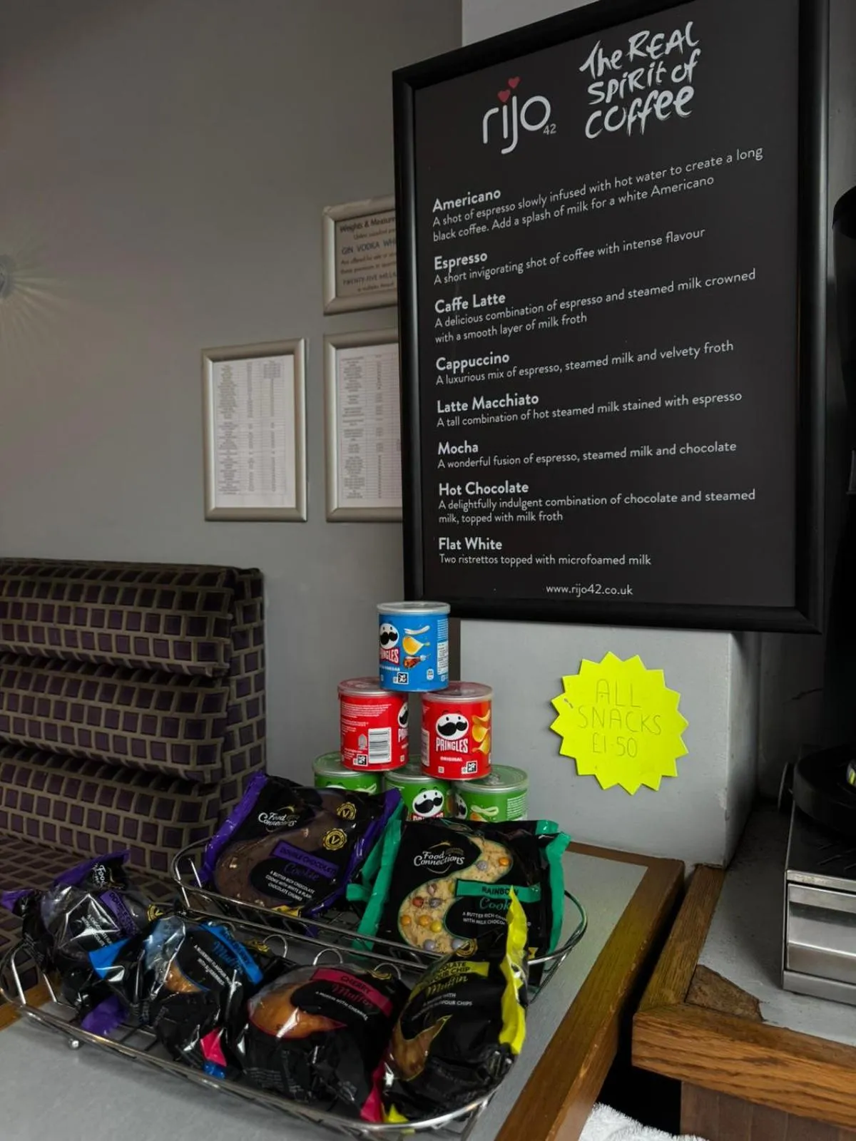 Restaurant/places to eat in St George Hotel Rochester-Chatham