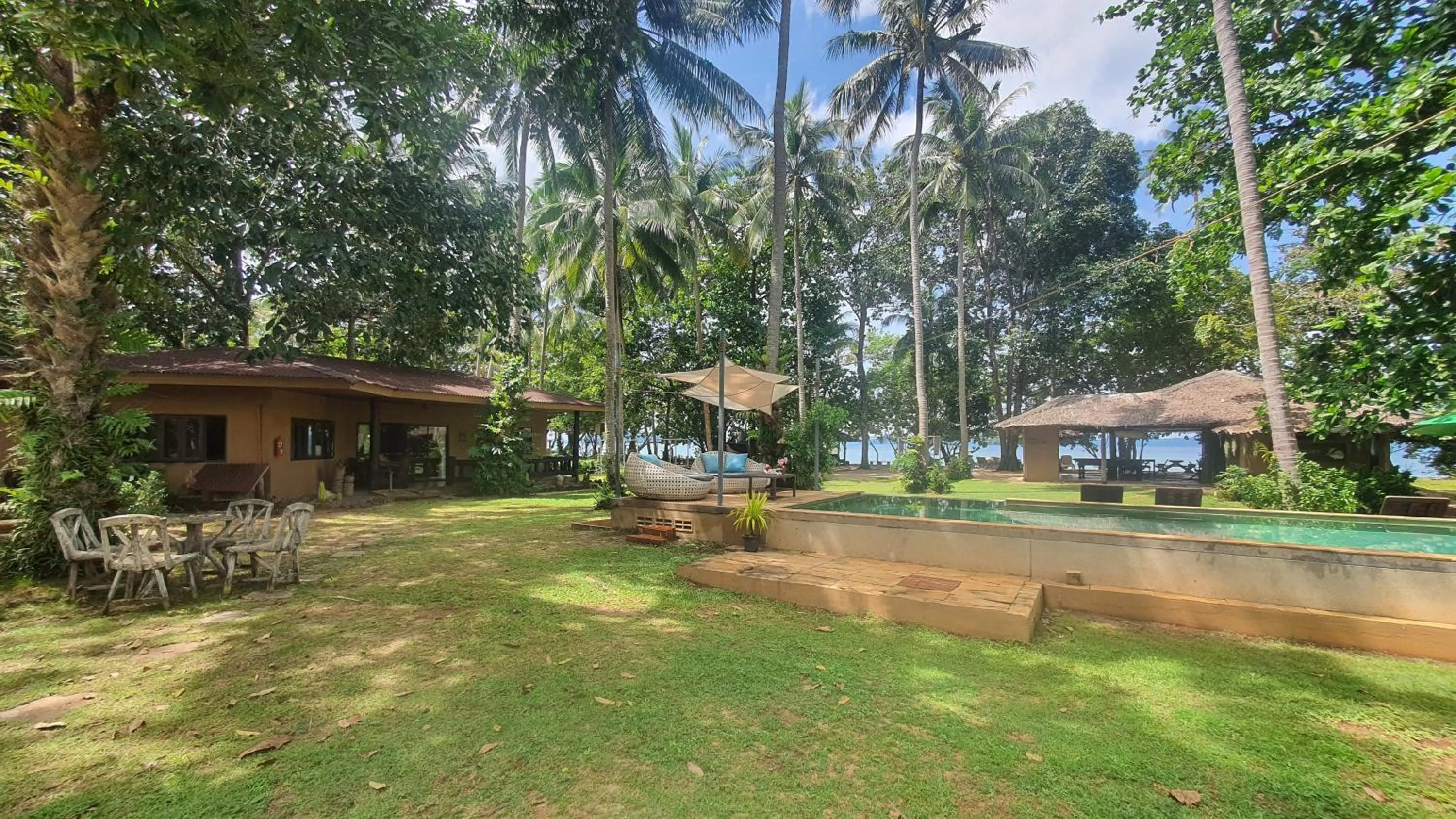 Property building in KhaoTong Villa at Melina's