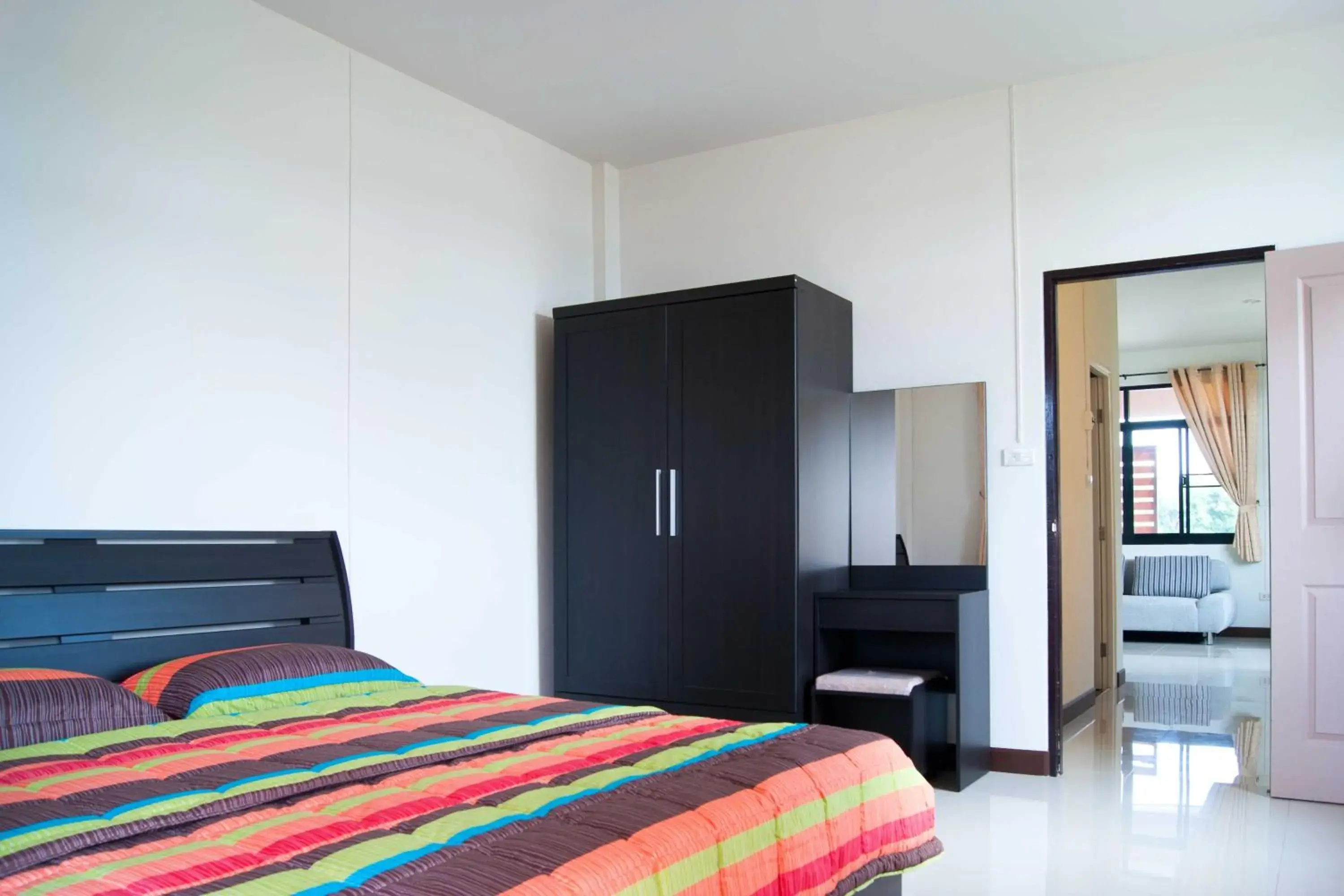 Bed in Suporn Lakeview Bed in Suporn Lakeview