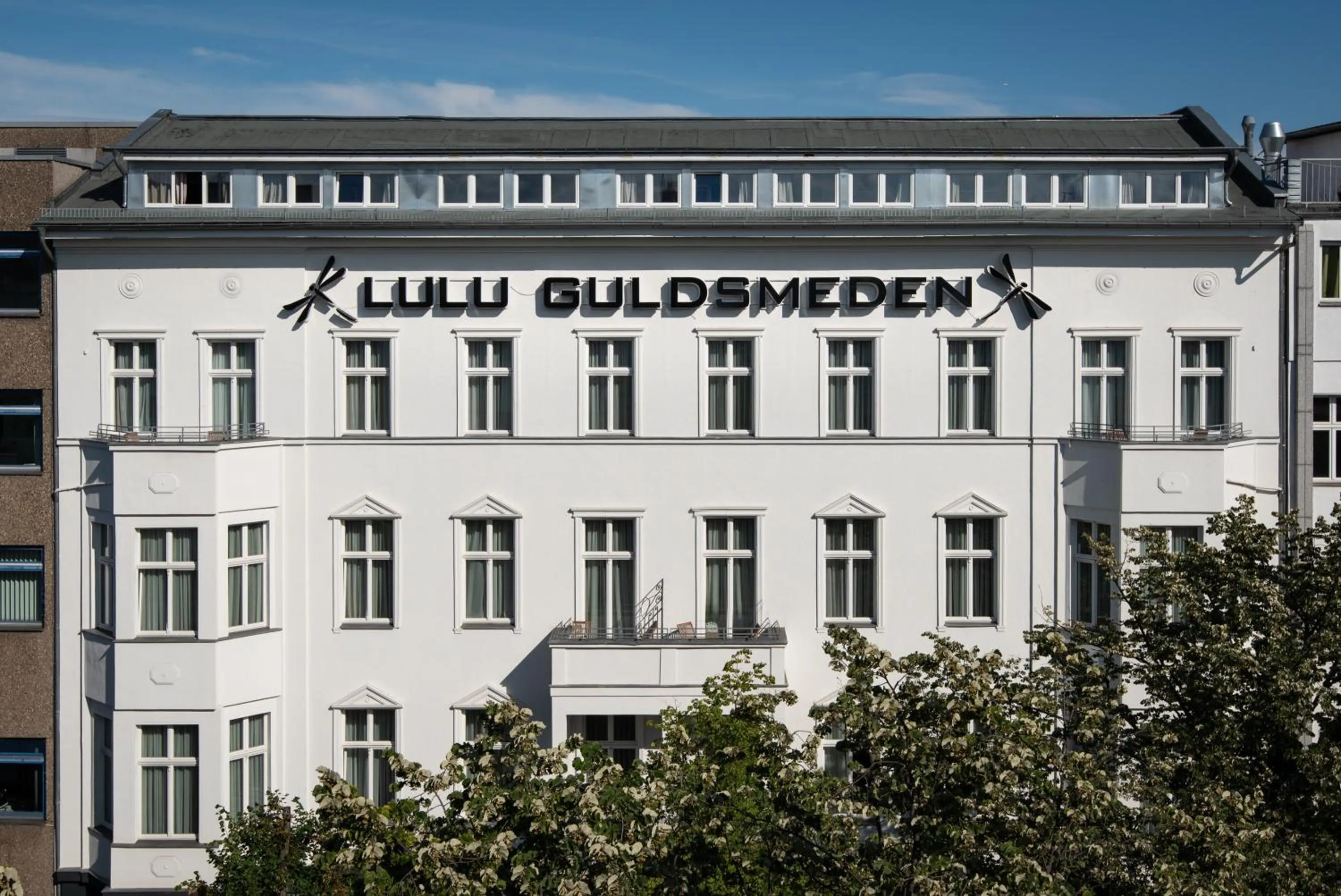 Facade/entrance in Lulu Guldsmeden