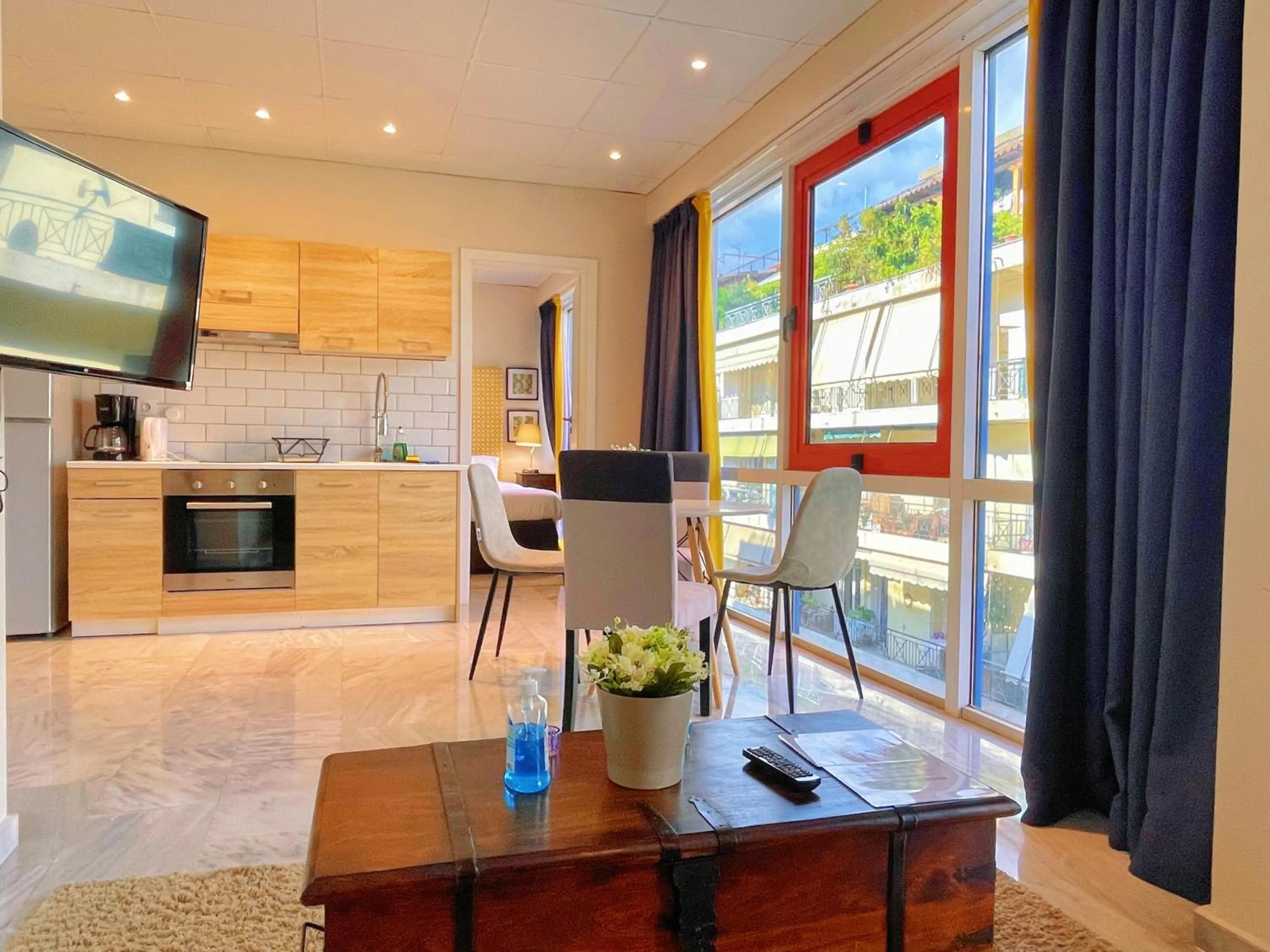 Kitchen or kitchenette in WSD Baia Acropolis Hotel Apartment