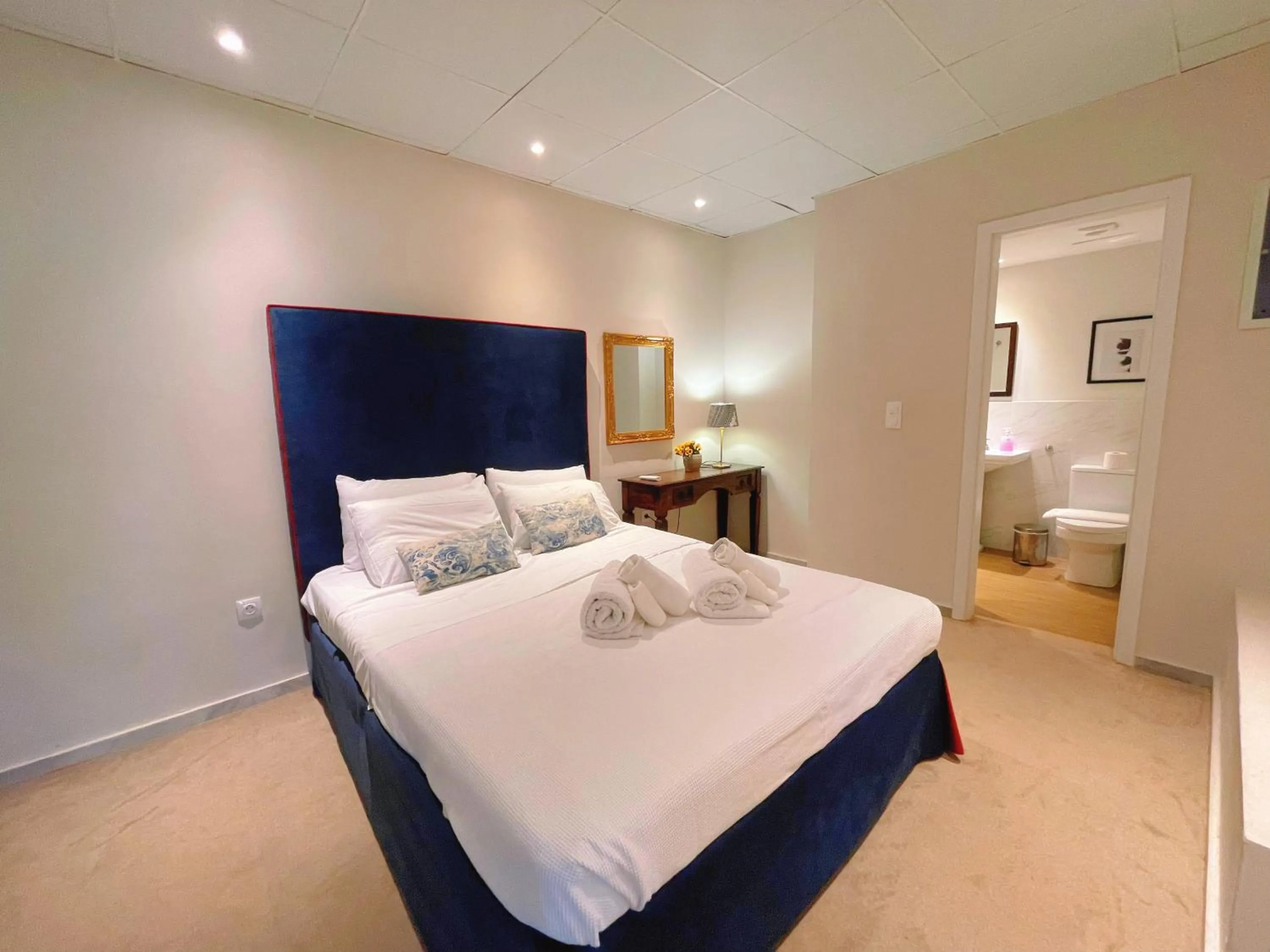 Bedroom in WSD Baia Acropolis Hotel Apartment