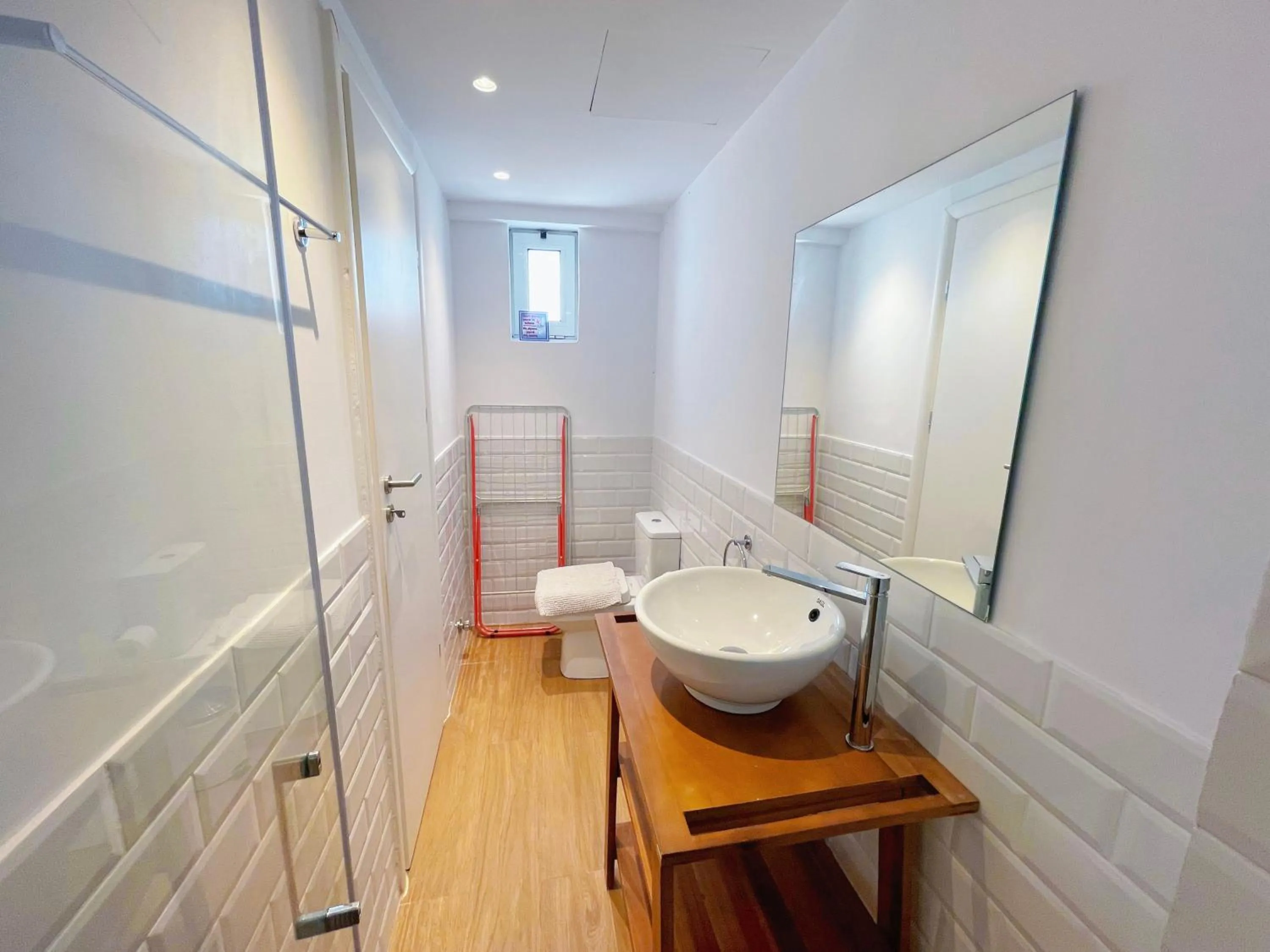 Shower in WSD Baia Acropolis Hotel Apartment