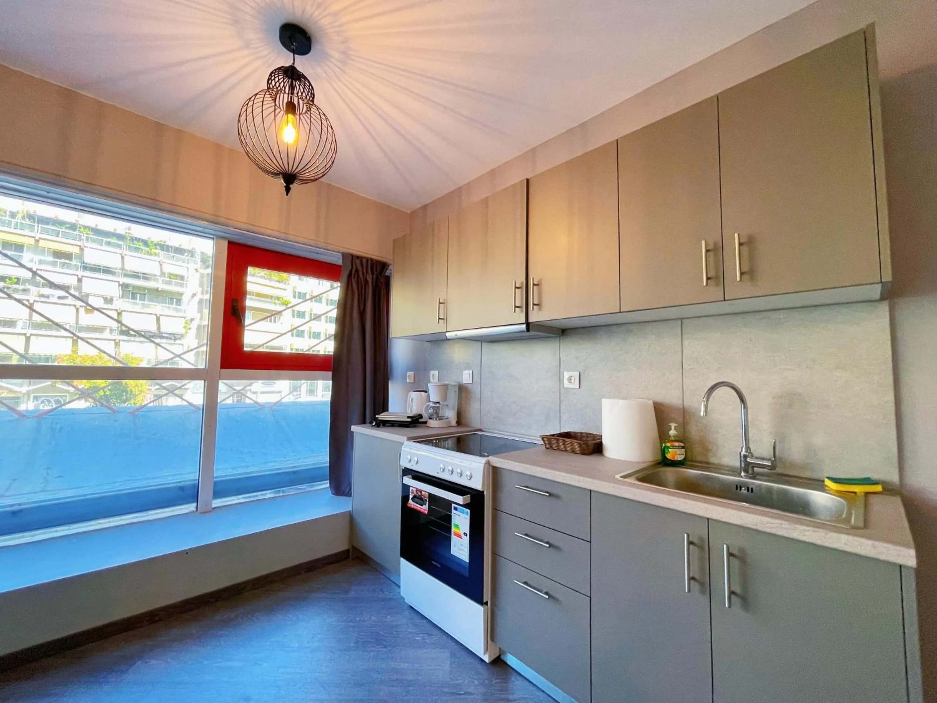 Kitchen or kitchenette in WSD Baia Acropolis Hotel Apartment