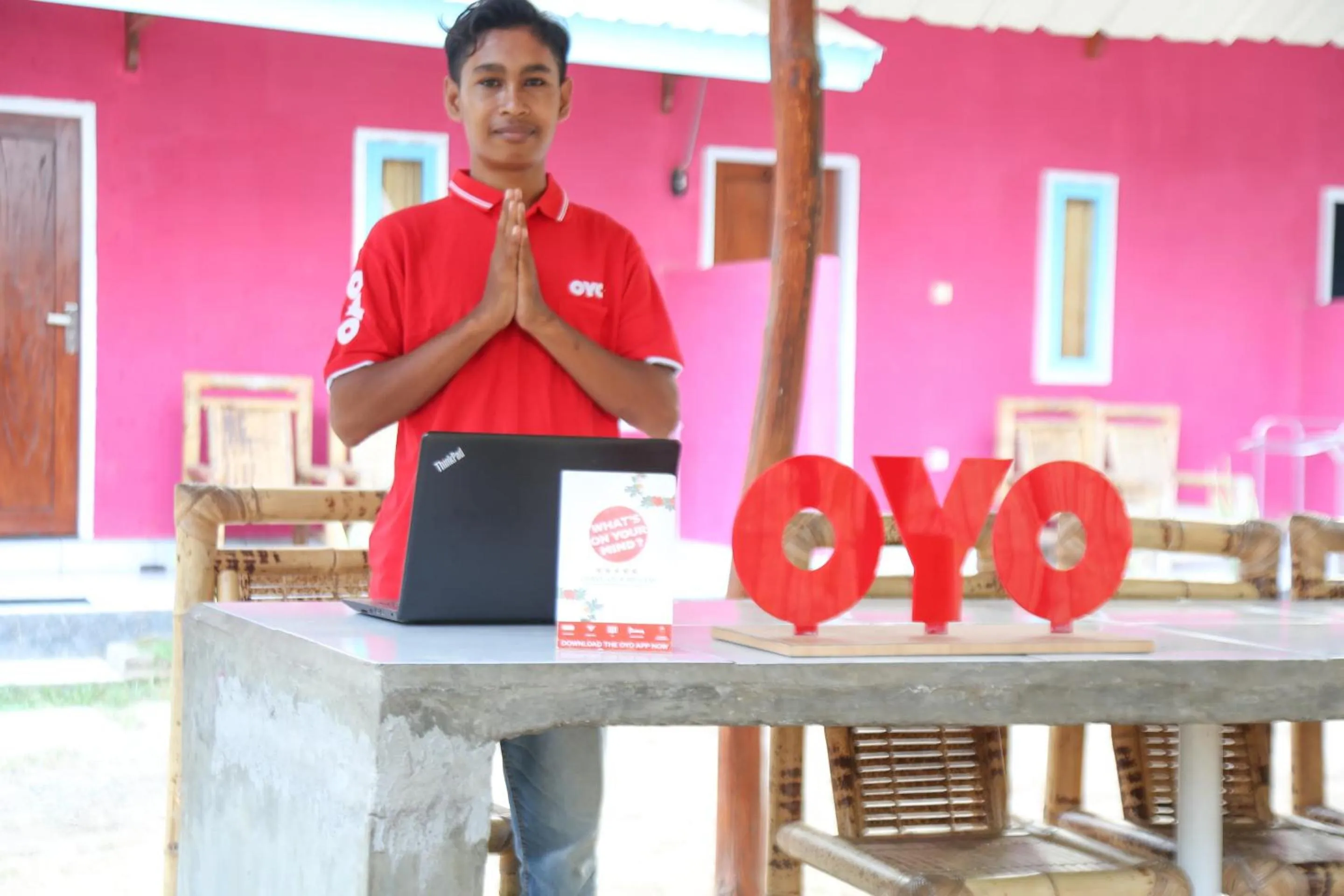 Lobby or reception in OYO 1662 Zury Homestay