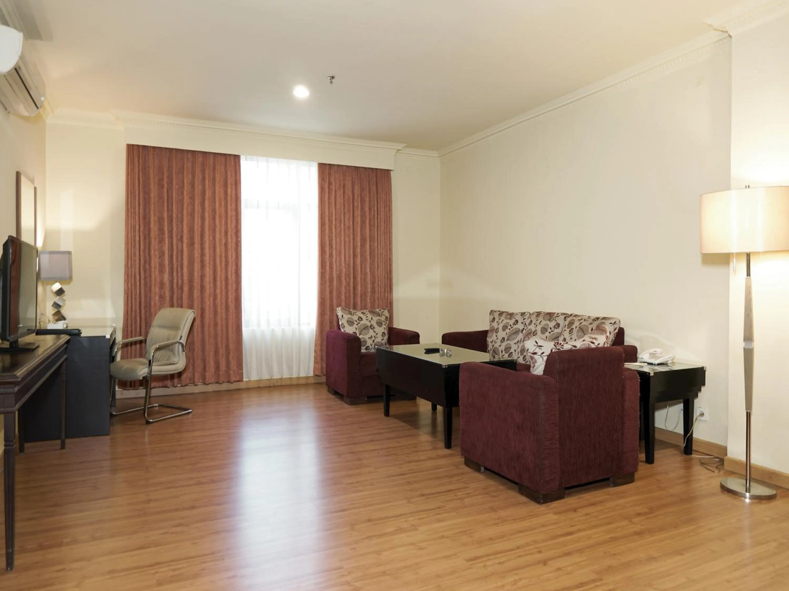 Living room in Sari Ater Kamboti Hotel Bandung