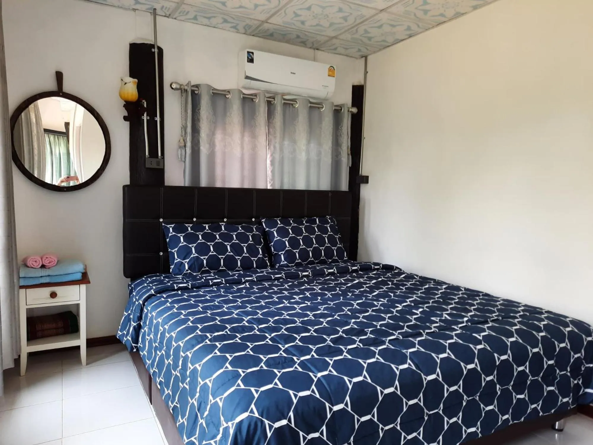 Bed in Heuan Na Khee