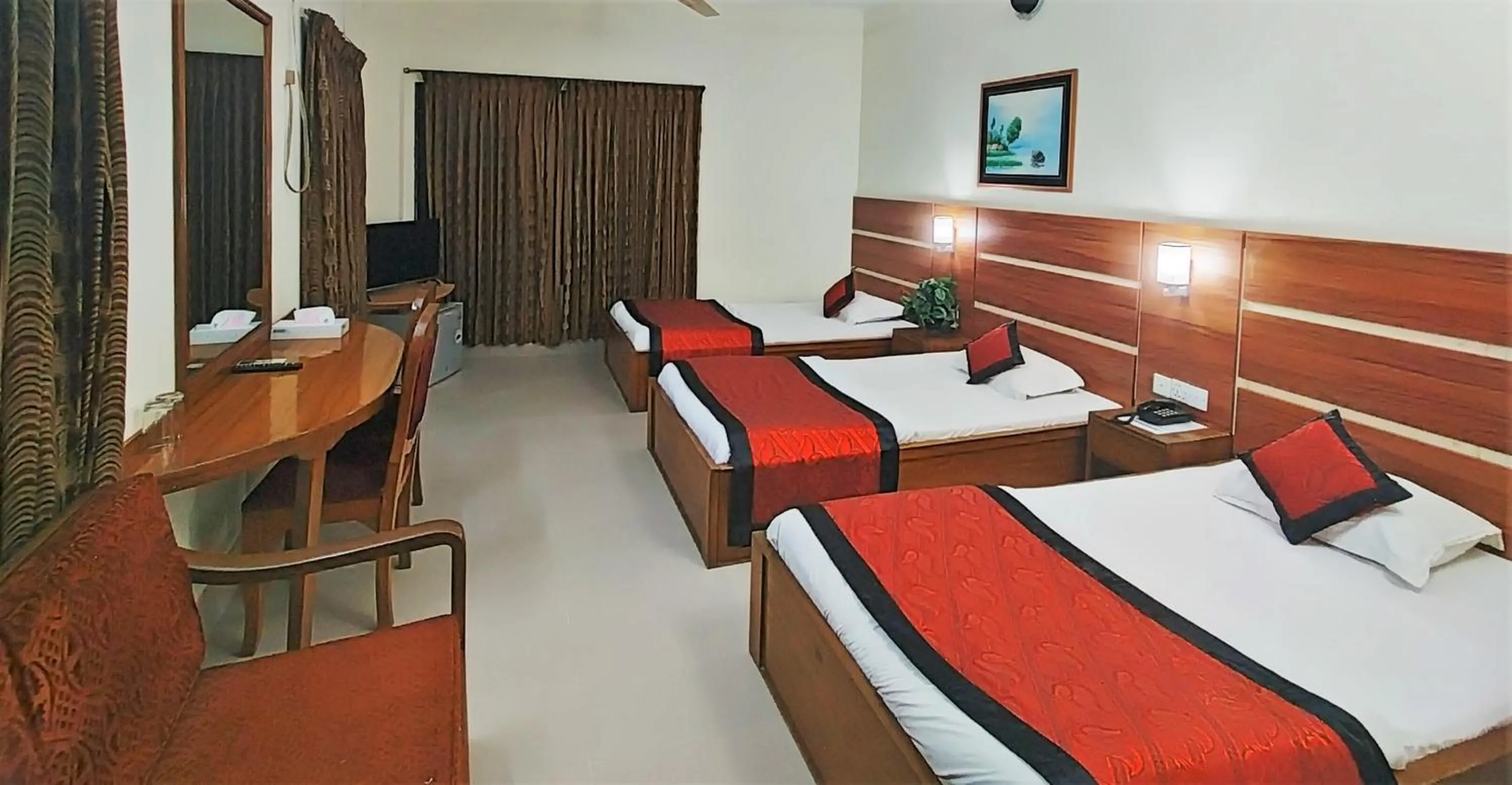 View (from property/room), Bed in Hotel Supreme