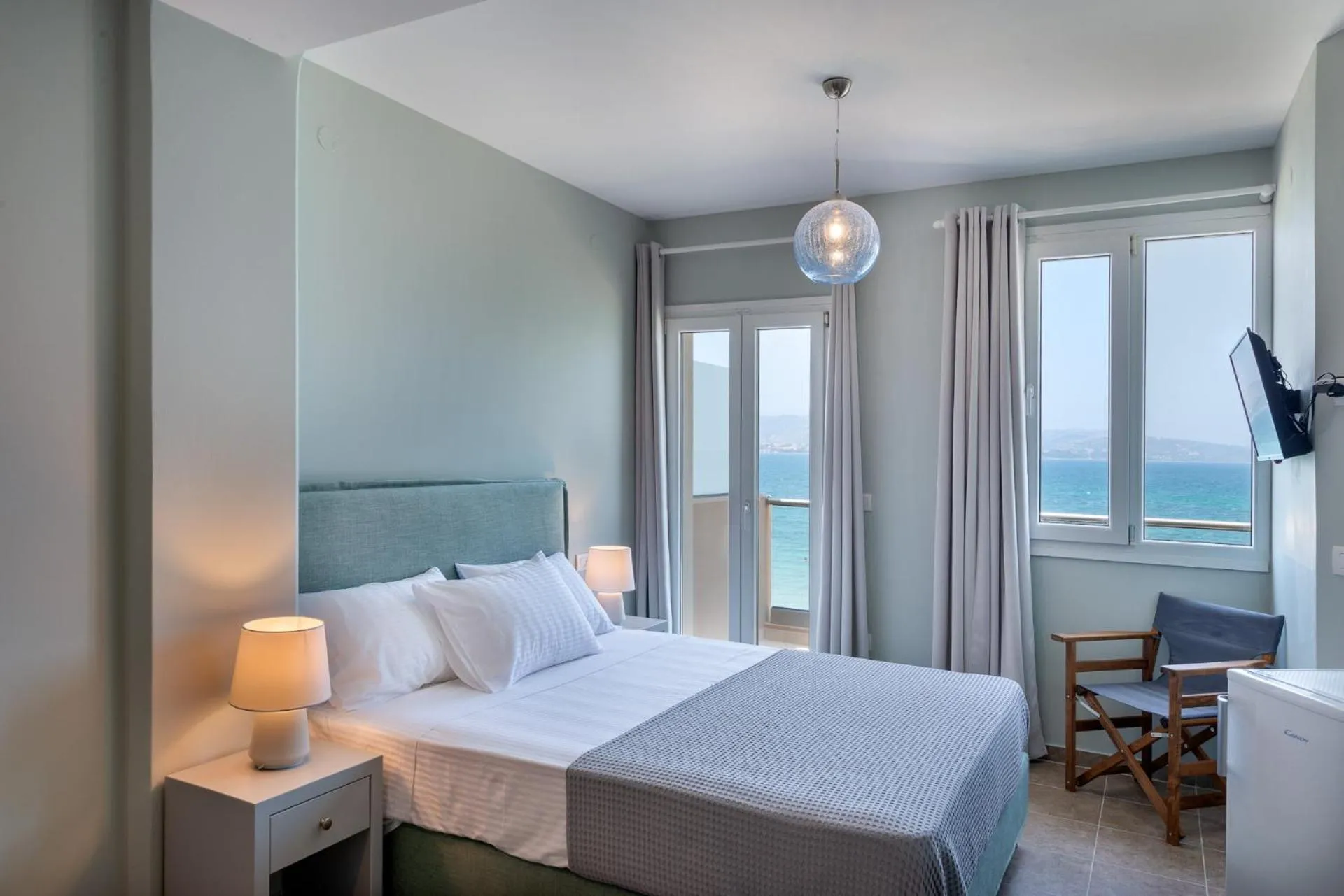 Bed in Egialion Iqia