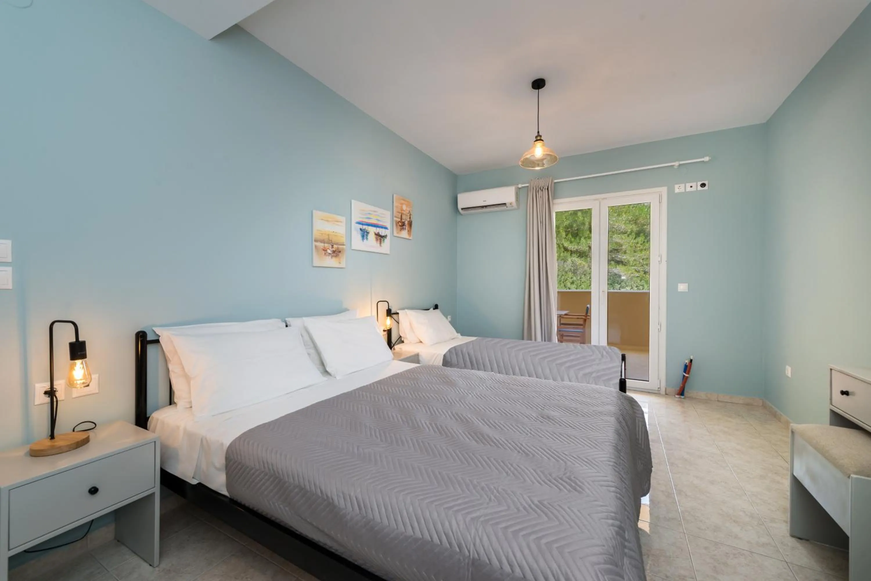 Bedroom, Bed in Egialion Iqia