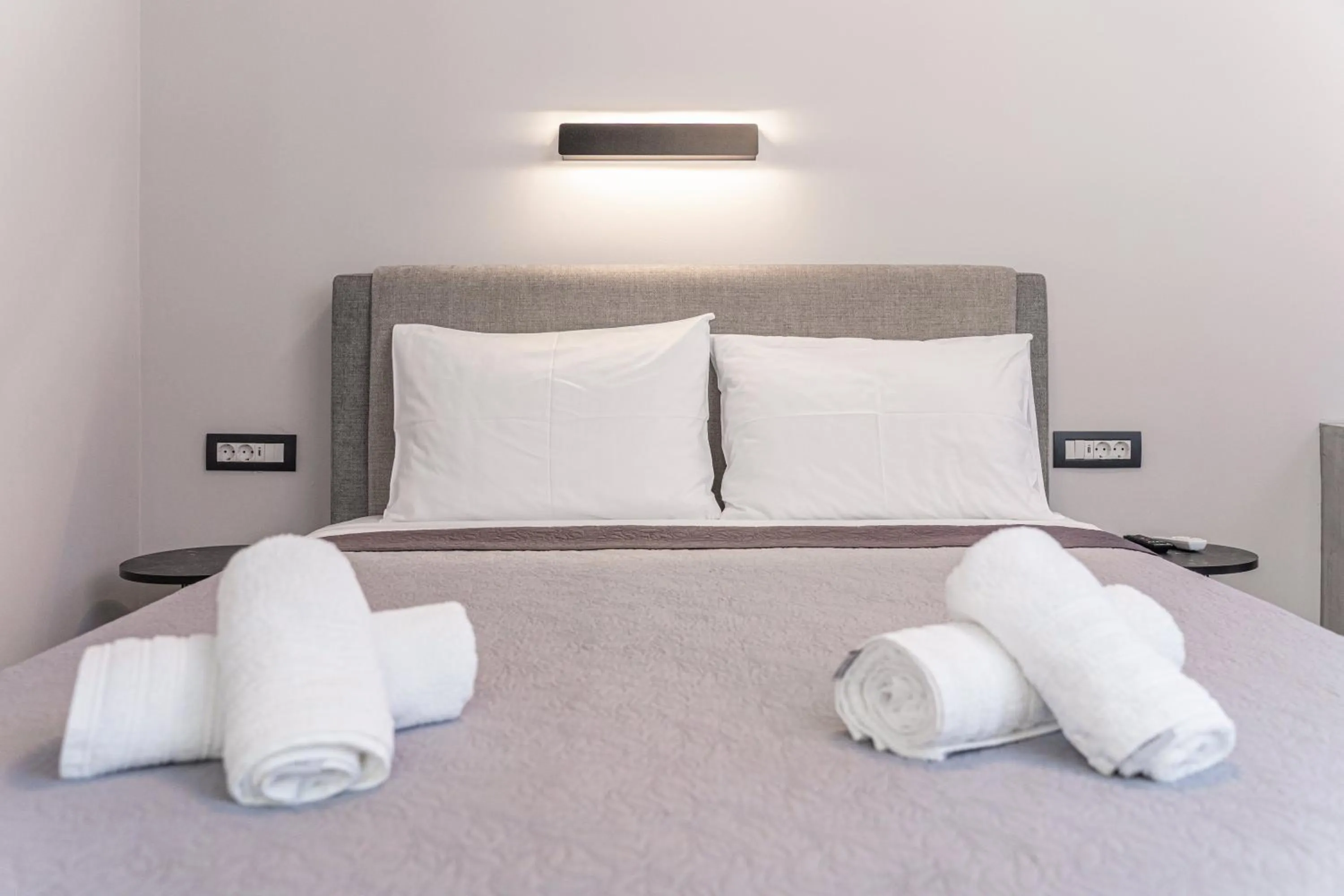 Bed in Egialion Iqia