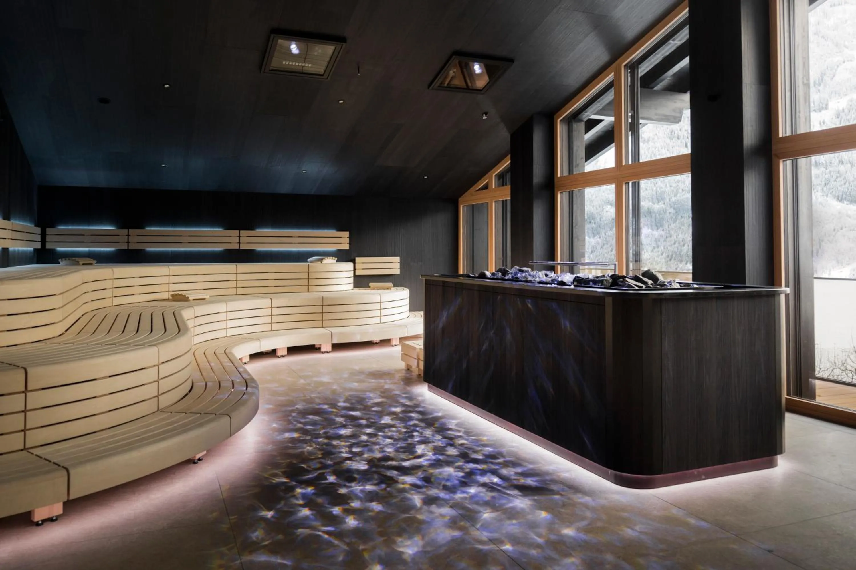 Sauna in Neuhaus Zillertal Resort