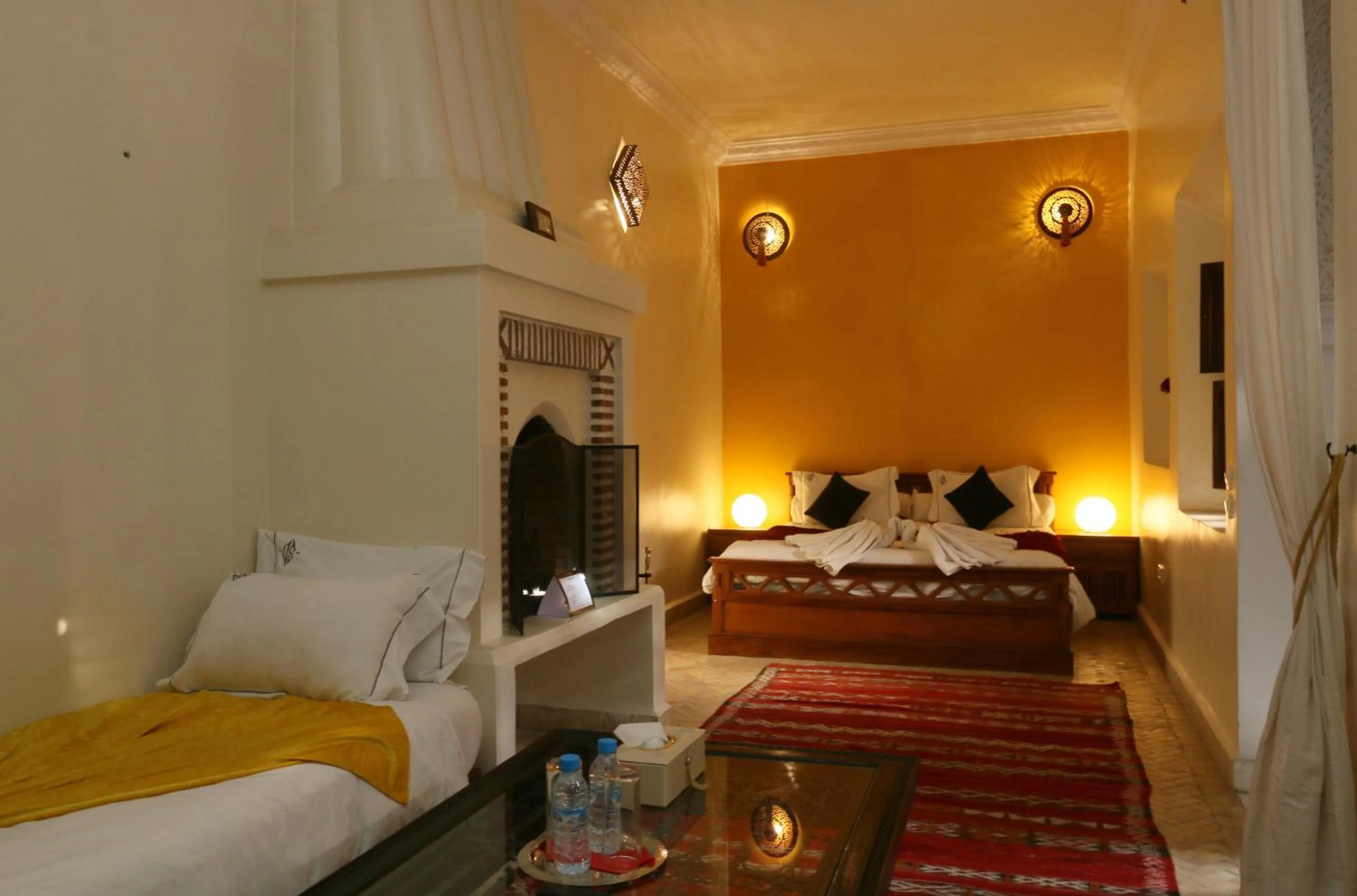 Photo of the whole room, Bed in Dar Sohane
