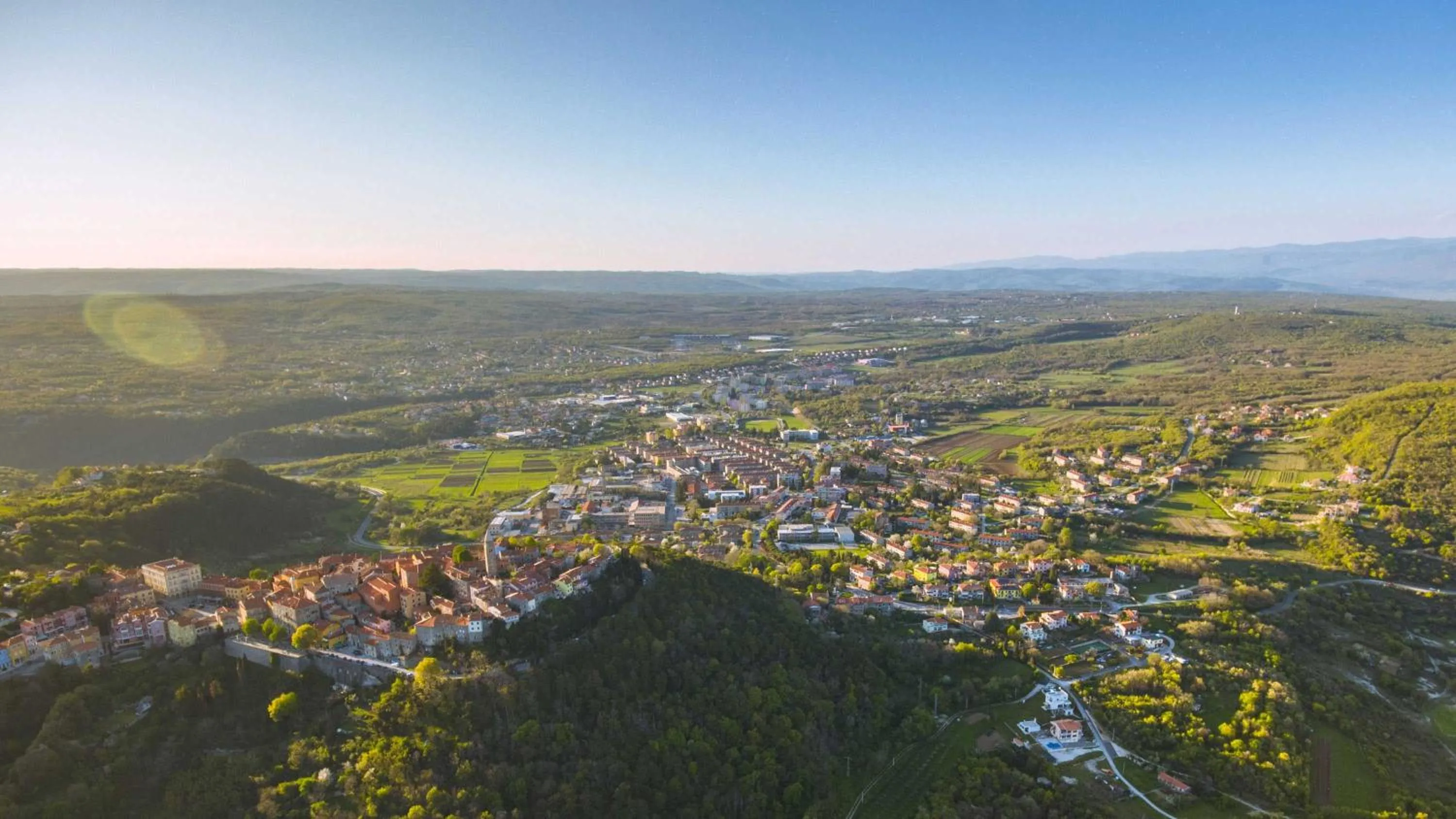 Off site in Mirakul Residence in a cute historic town