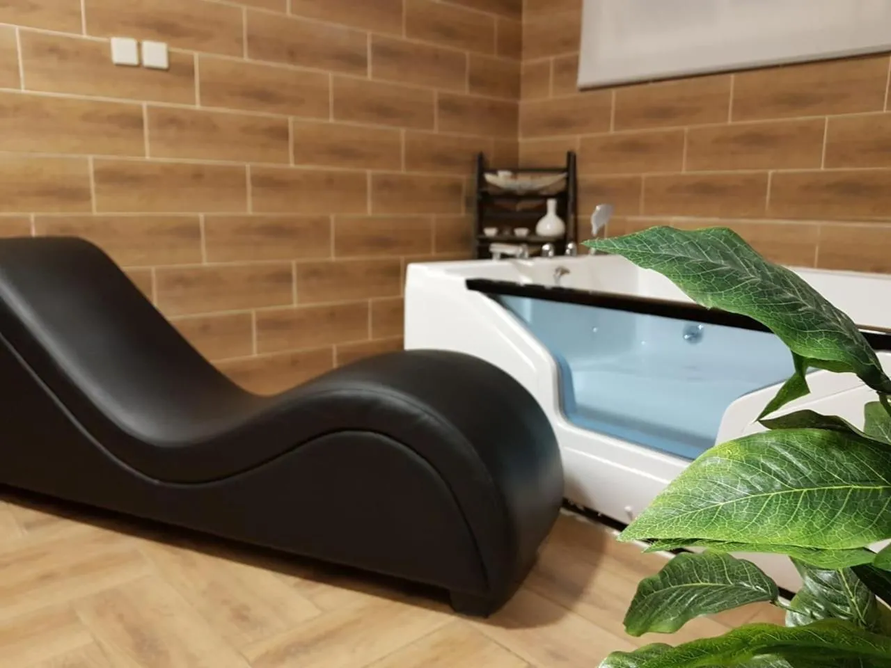 Deluxe Junior Suite in Waqet AlFakhama Furnished Apartments