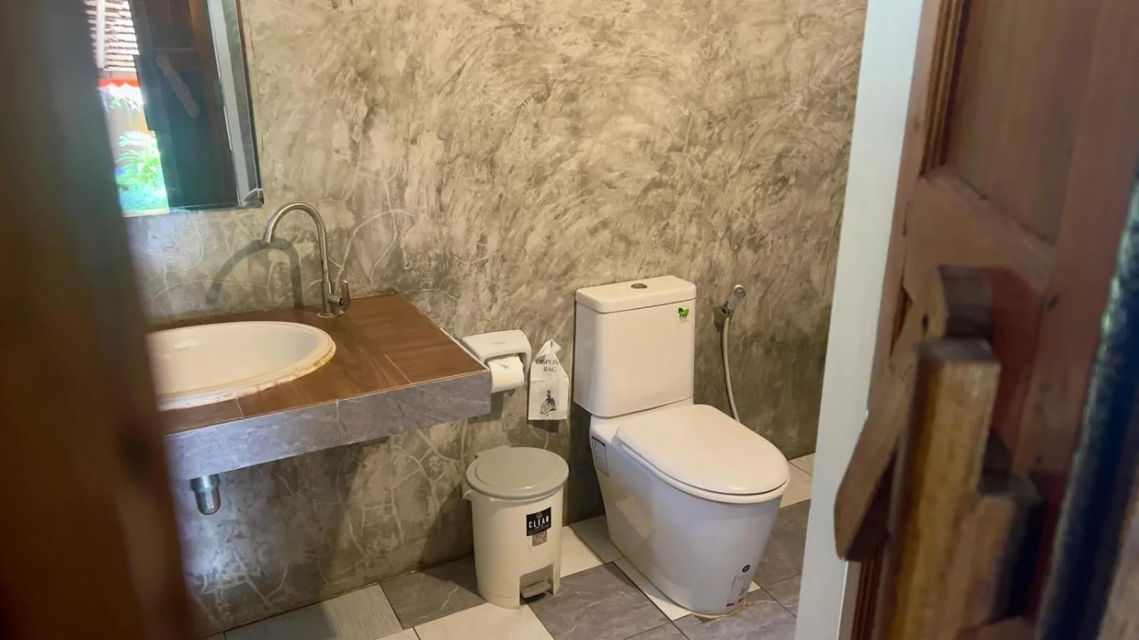 Bathroom in Phi Phi Relax Beach Resort