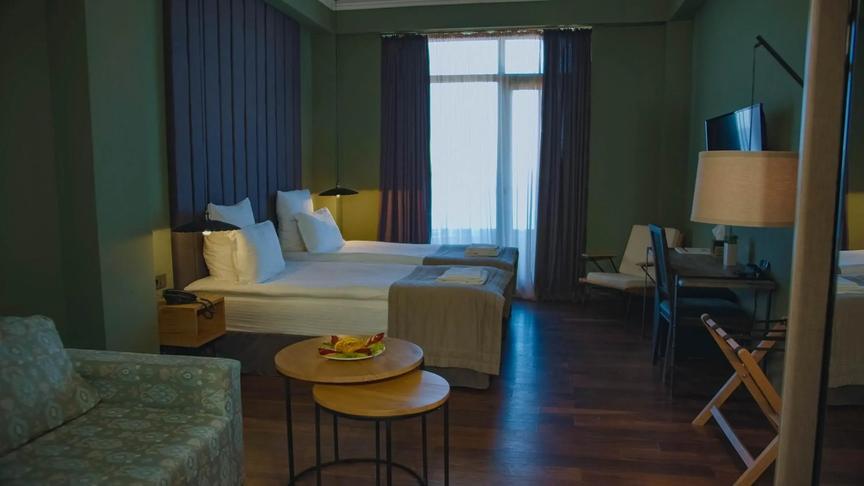 Standard Twin Room in Boulevardside Standard Twin Room in Boulevardside