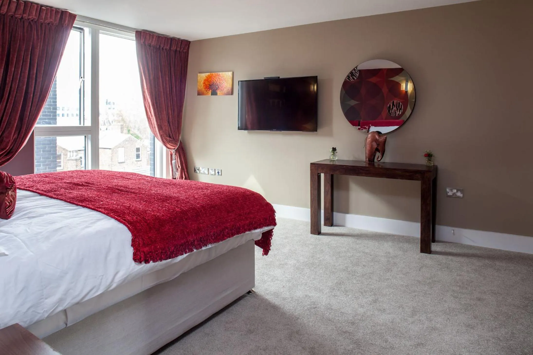 Day, Bed in The Sinclair Building