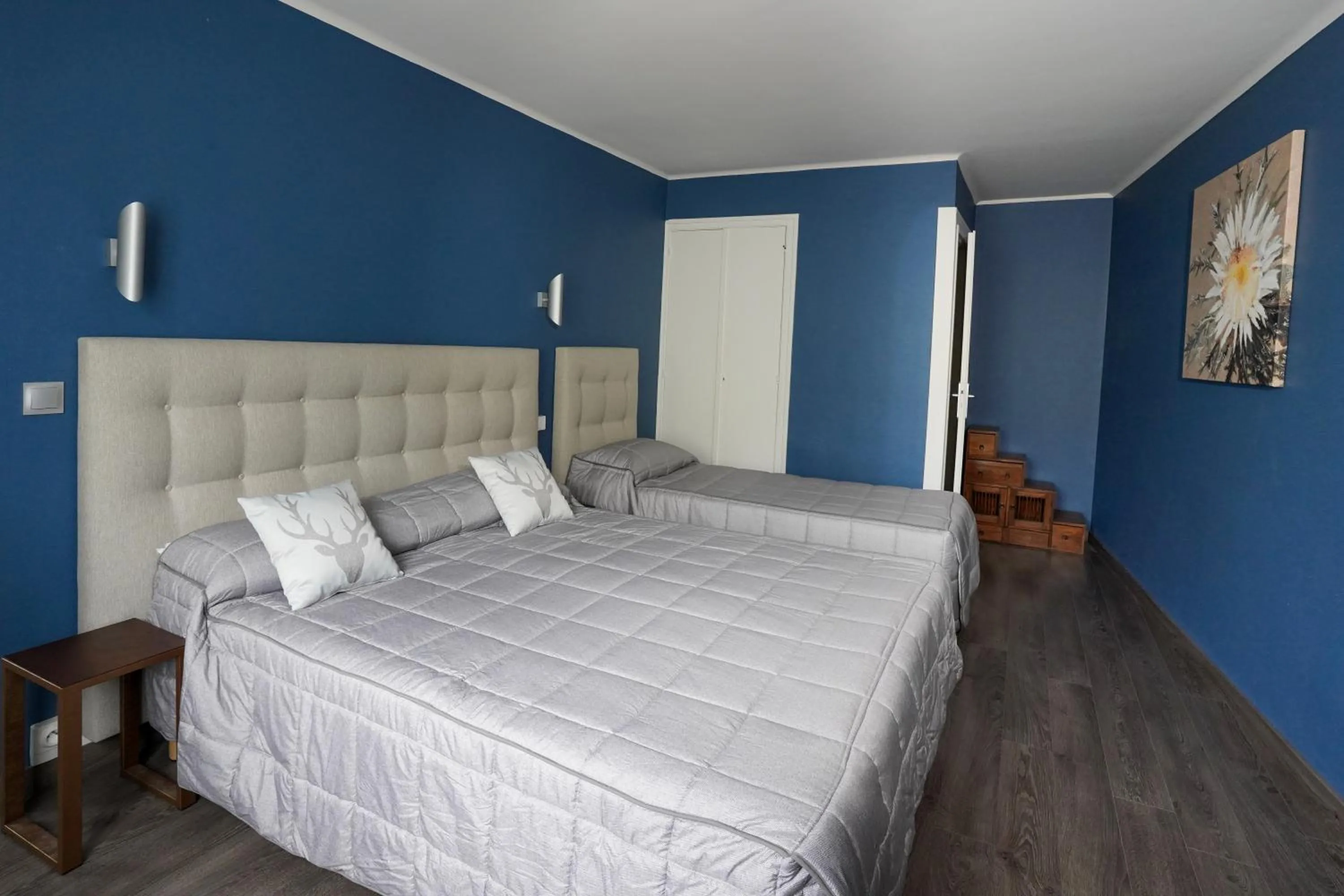 Bed in Auberge Le Semnoz